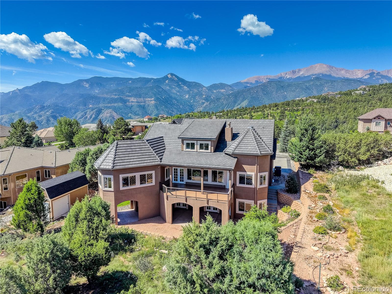 3725 Twisted Oak Circle