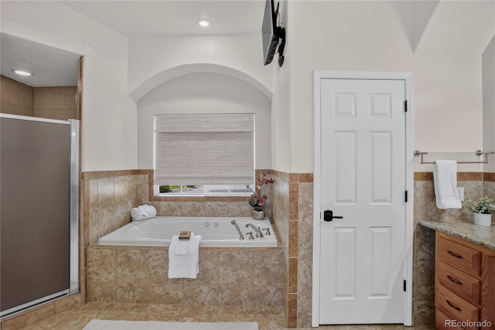 3725 Twisted Oak Circle