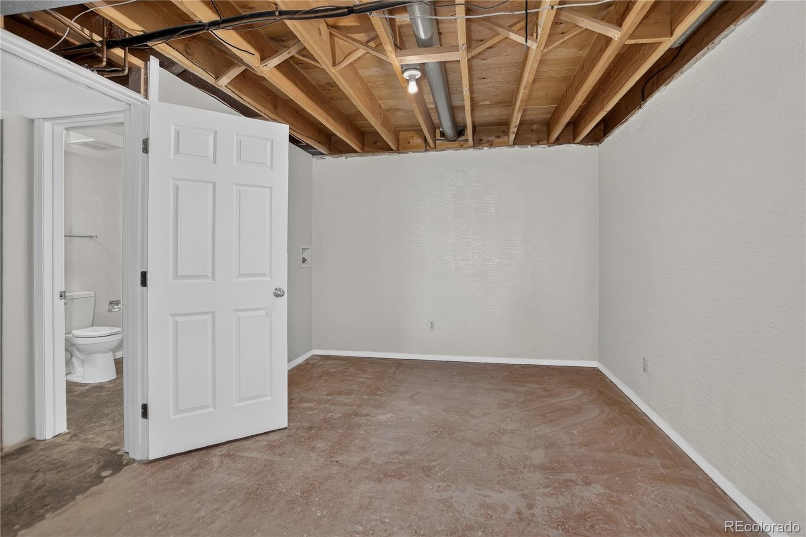 3911 Languid Lane