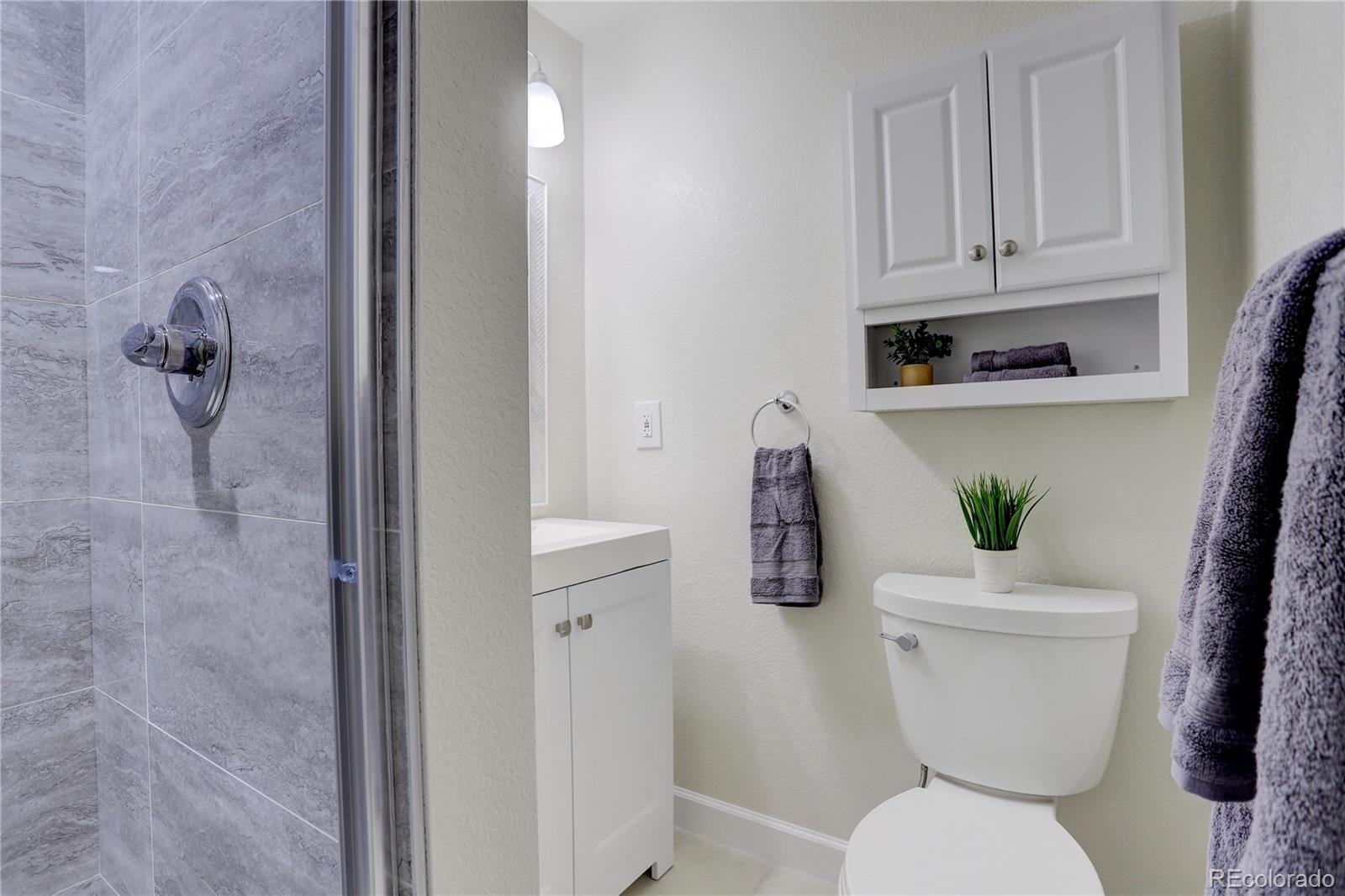 8510 Bluegrass Circle