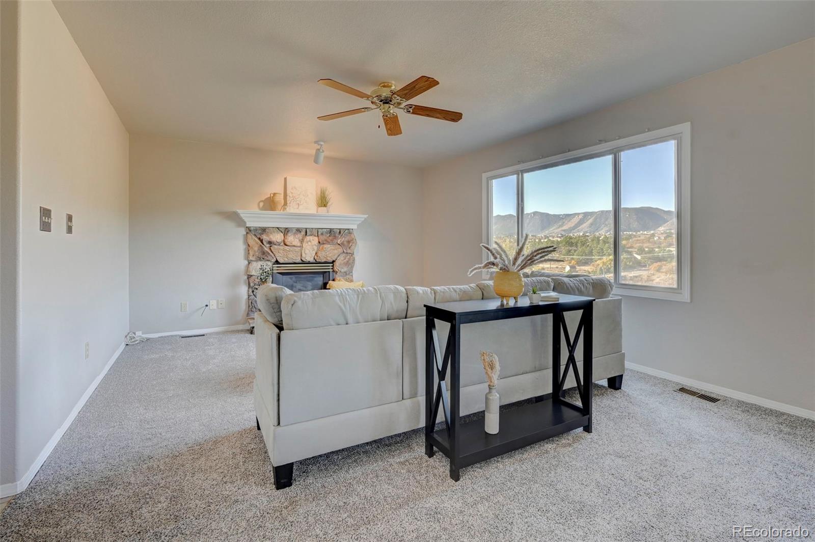 308 Candletree Circle