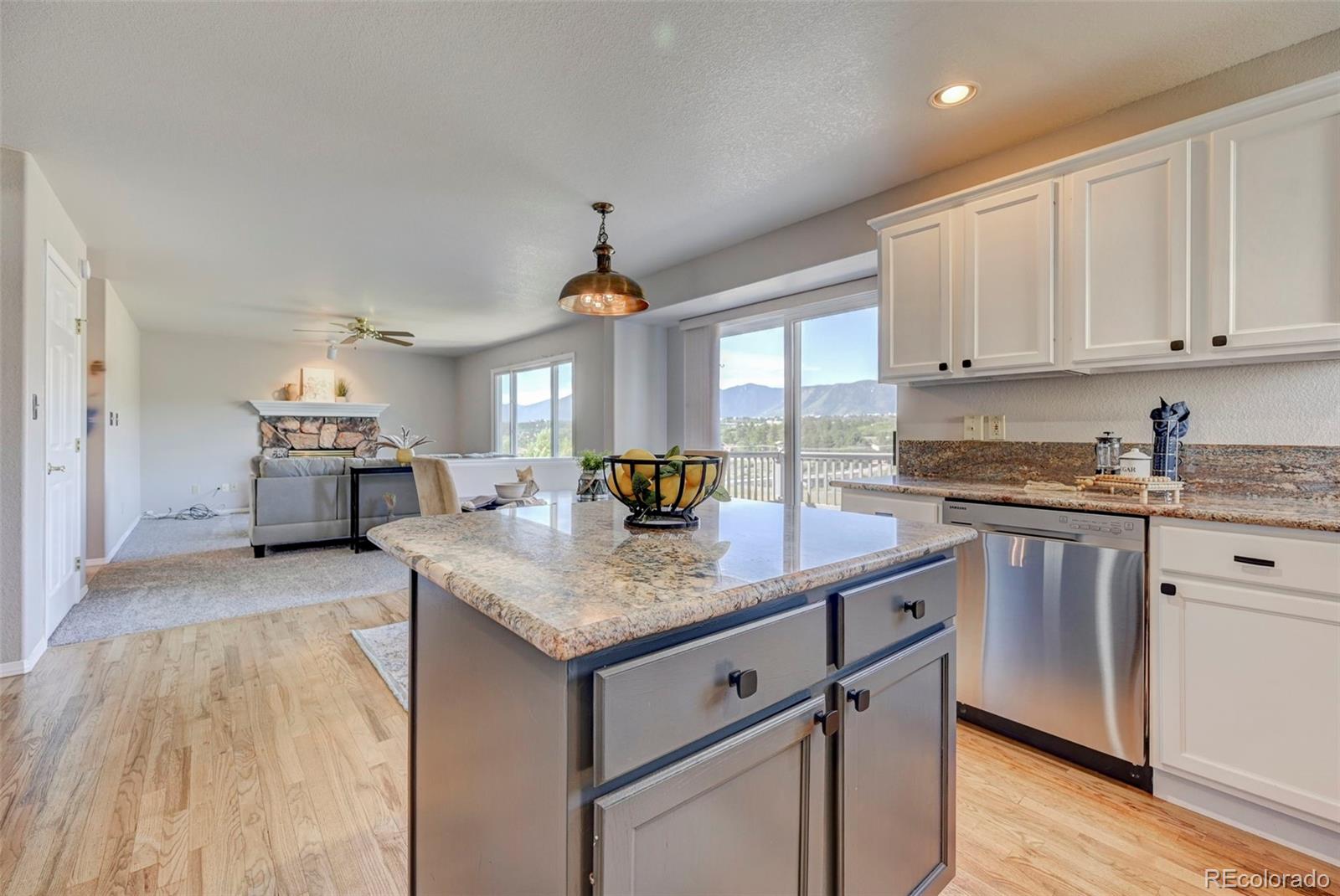 308 Candletree Circle