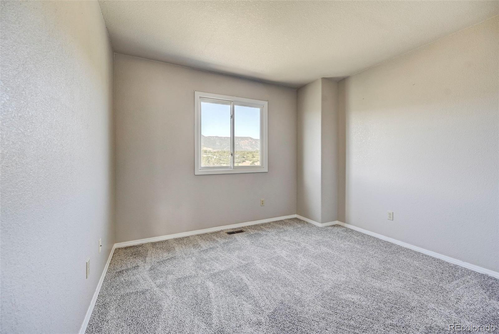 308 Candletree Circle