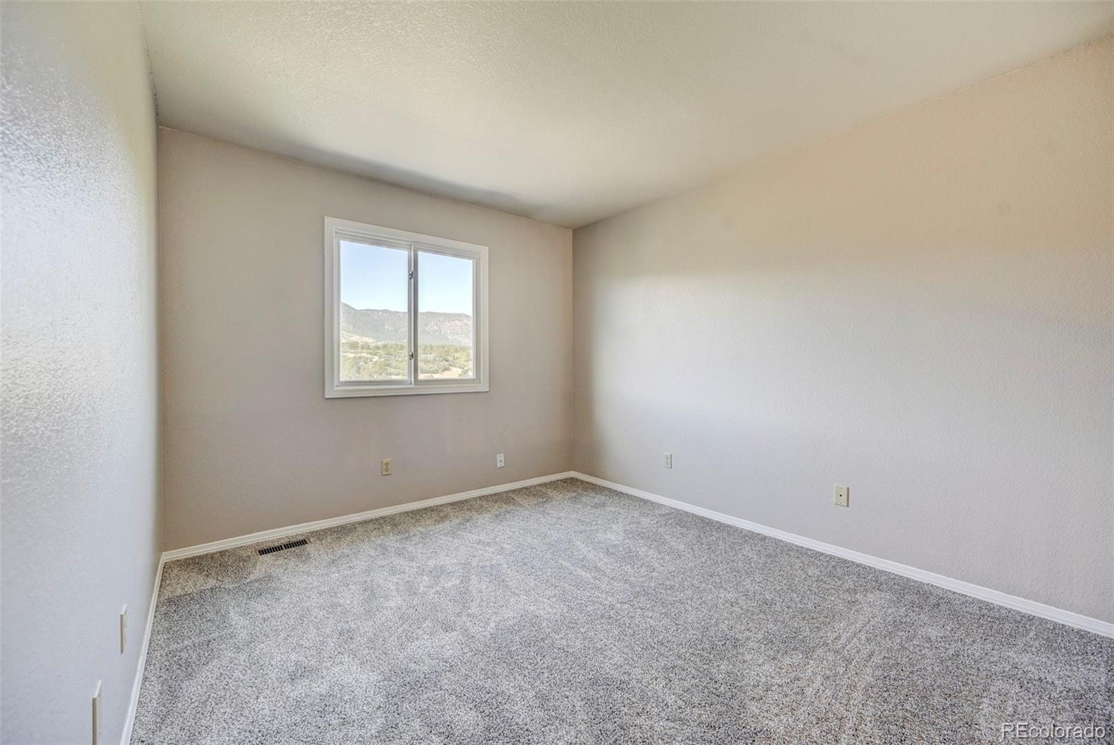 308 Candletree Circle