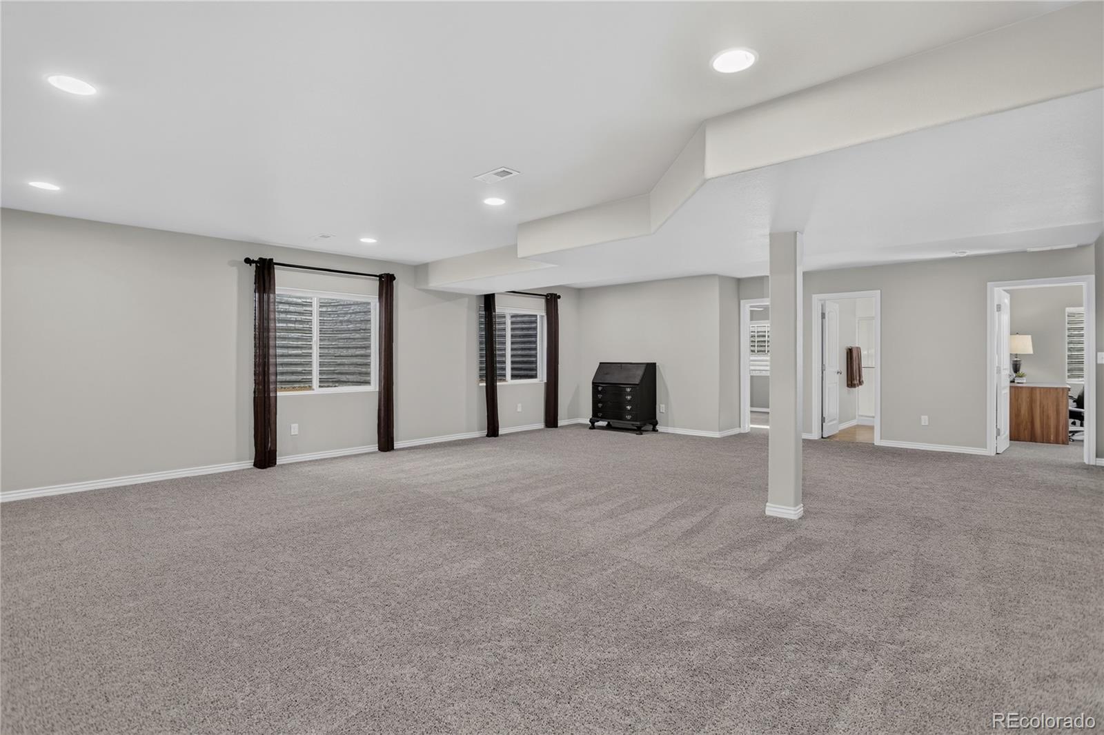4376 New Santa Fe Trail