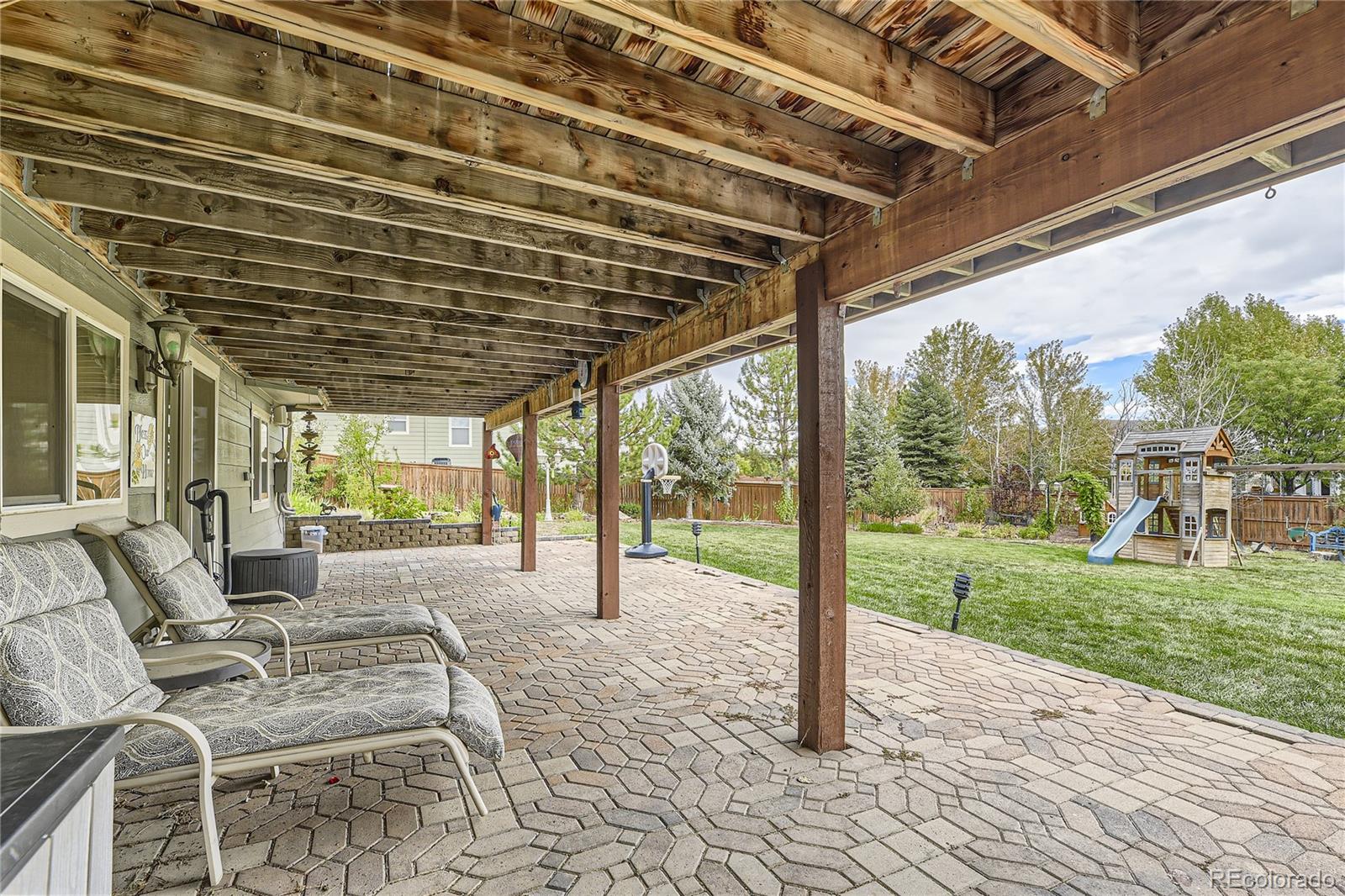 11894 Hitching Post TRL