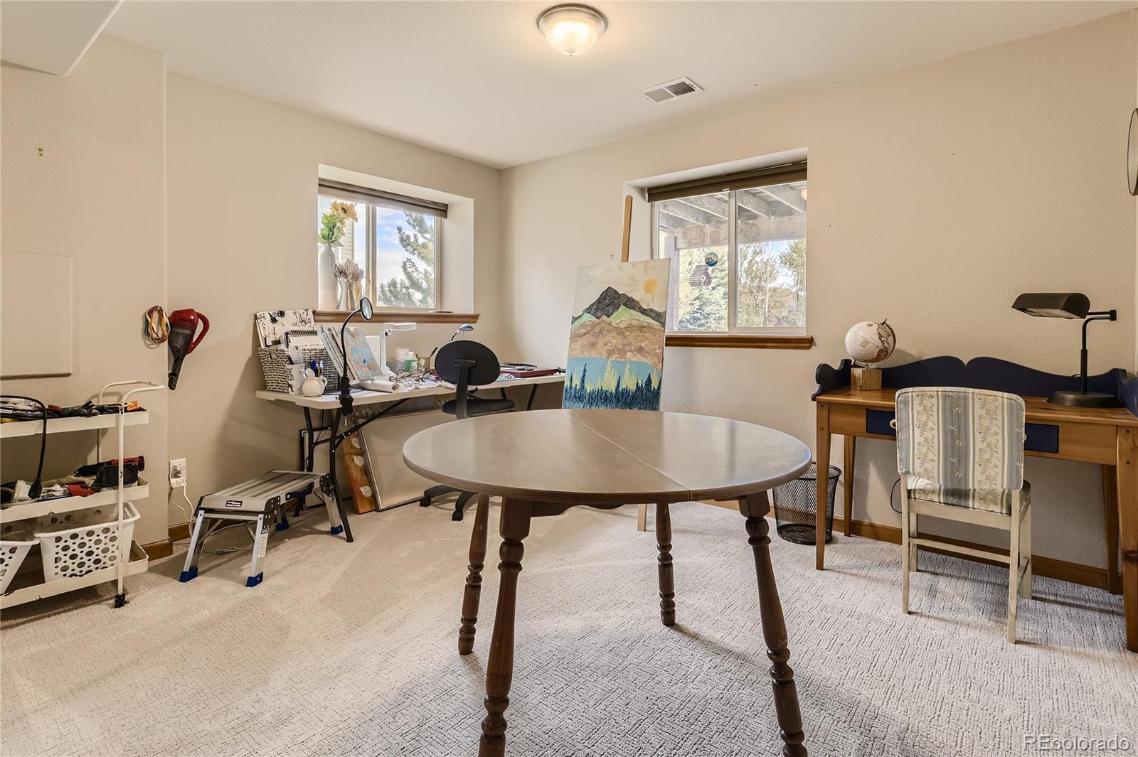 11894 Hitching Post TRL