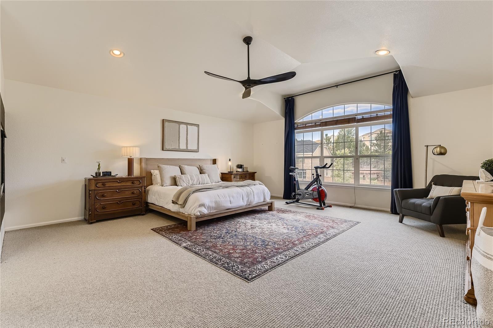 11894 Hitching Post TRL