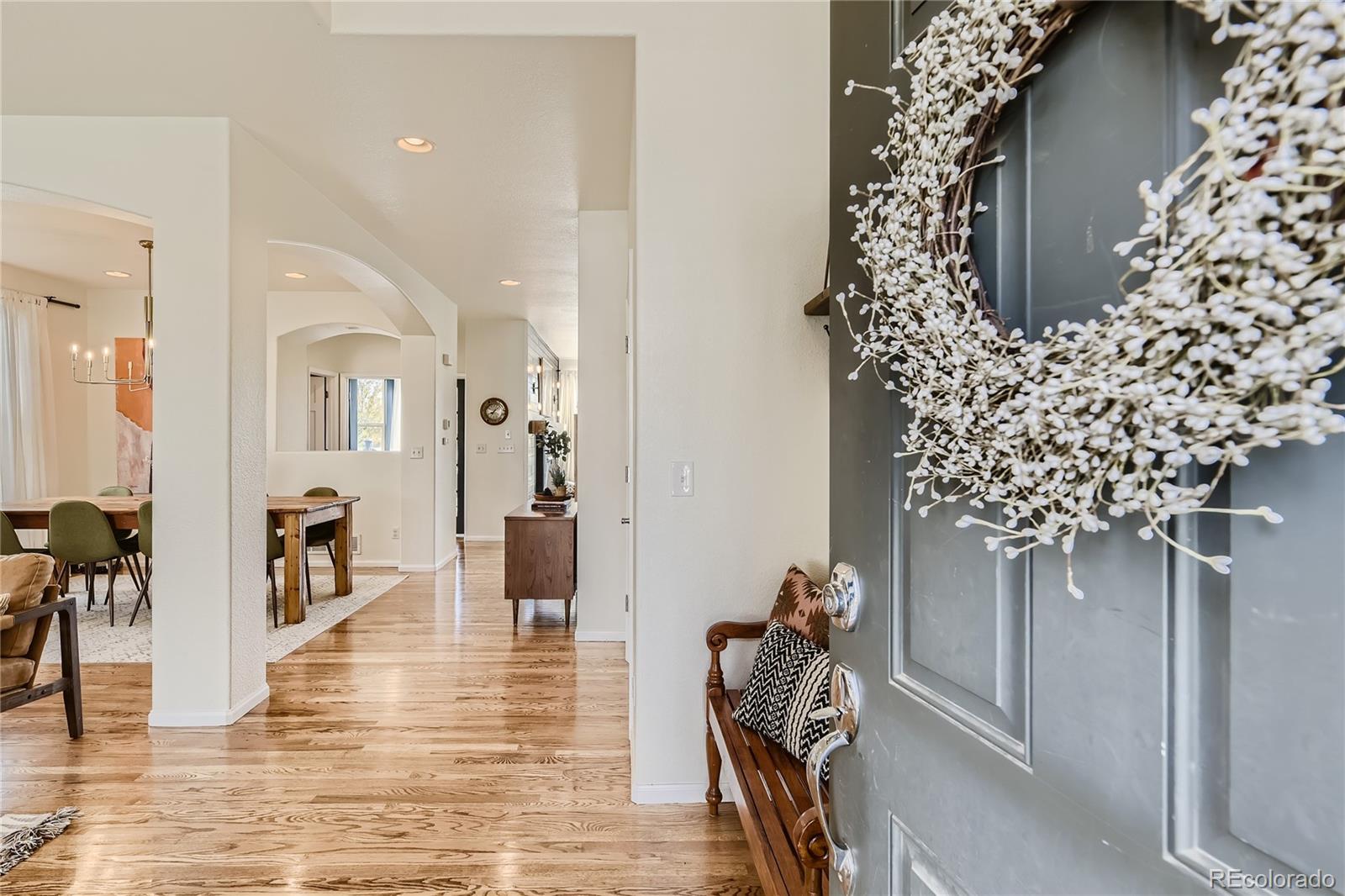 11894 Hitching Post TRL