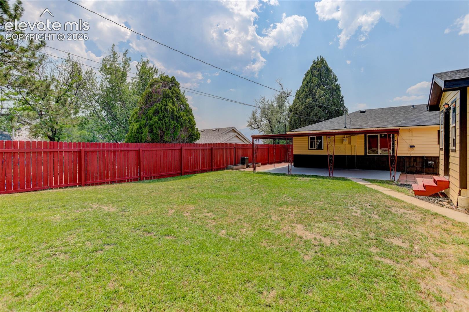 2207 Union Boulevard