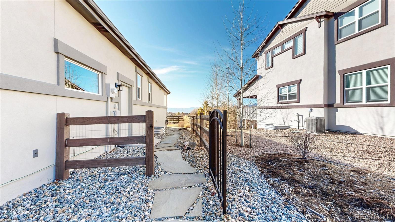 4649 Hanging Lake Circle