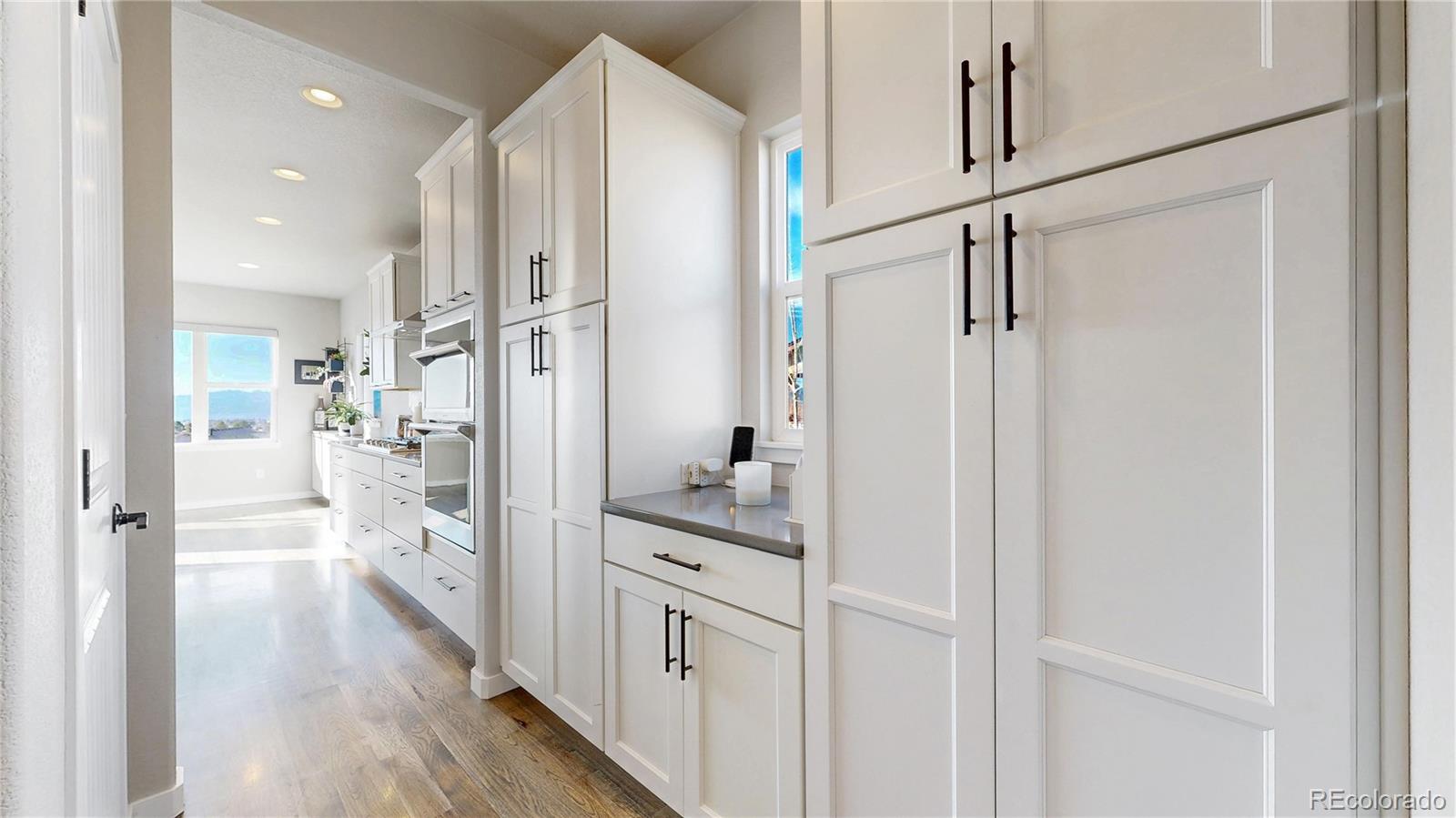 4649 Hanging Lake Circle