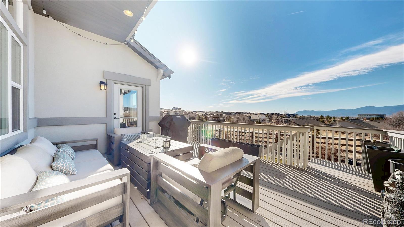 4649 Hanging Lake Circle