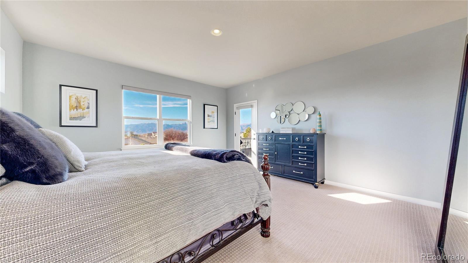 4649 Hanging Lake Circle