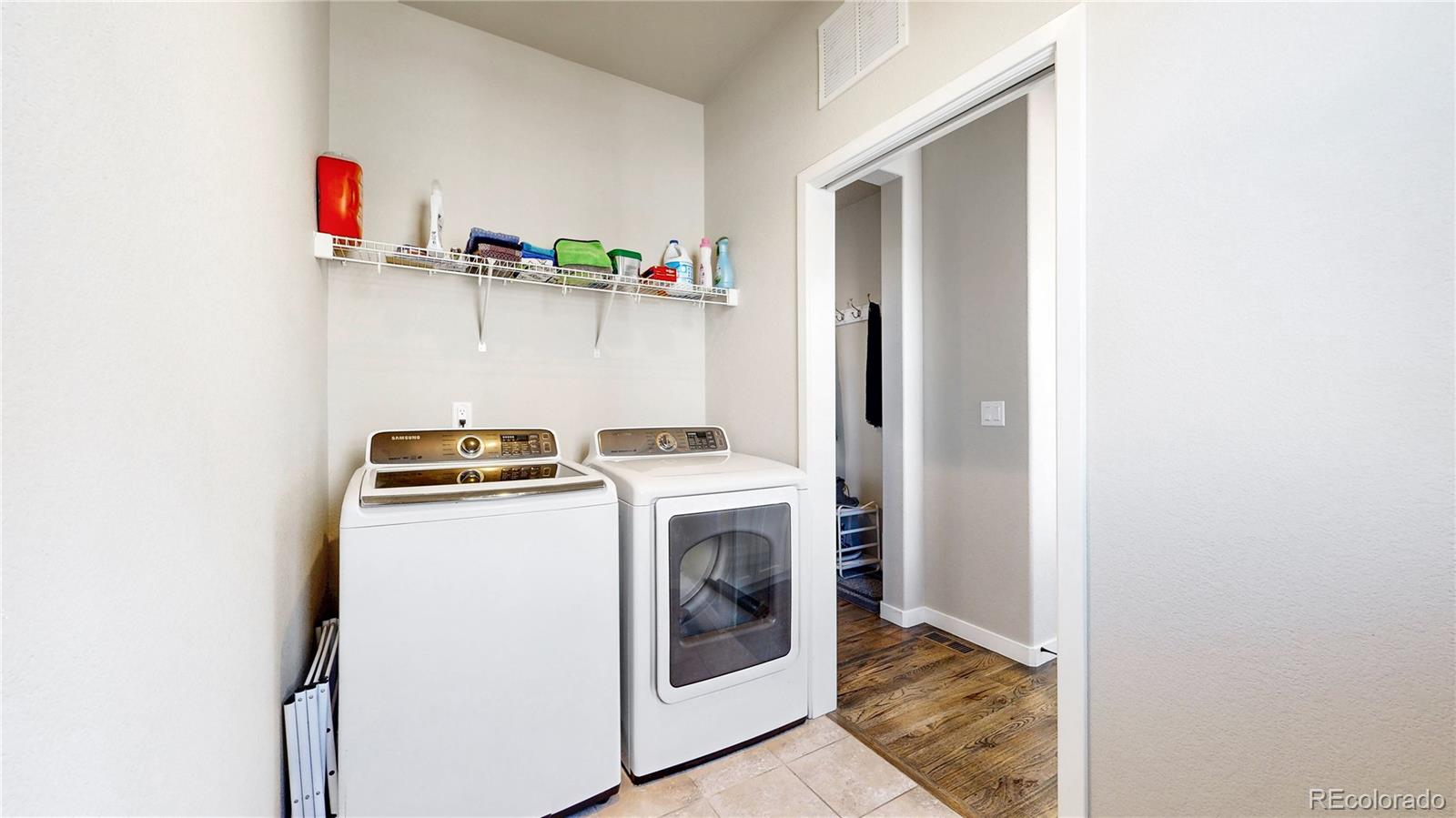 4649 Hanging Lake Circle