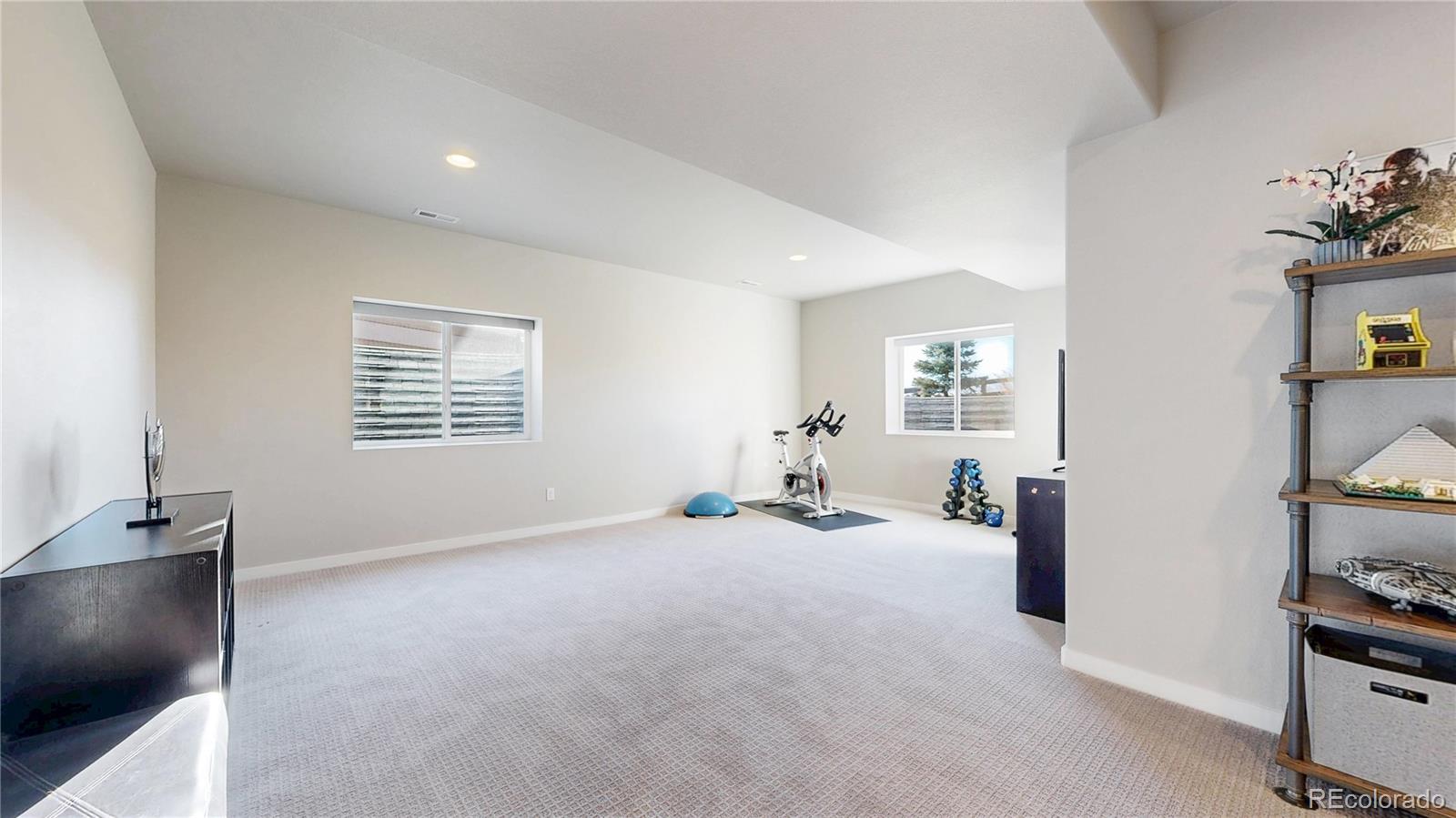 4649 Hanging Lake Circle