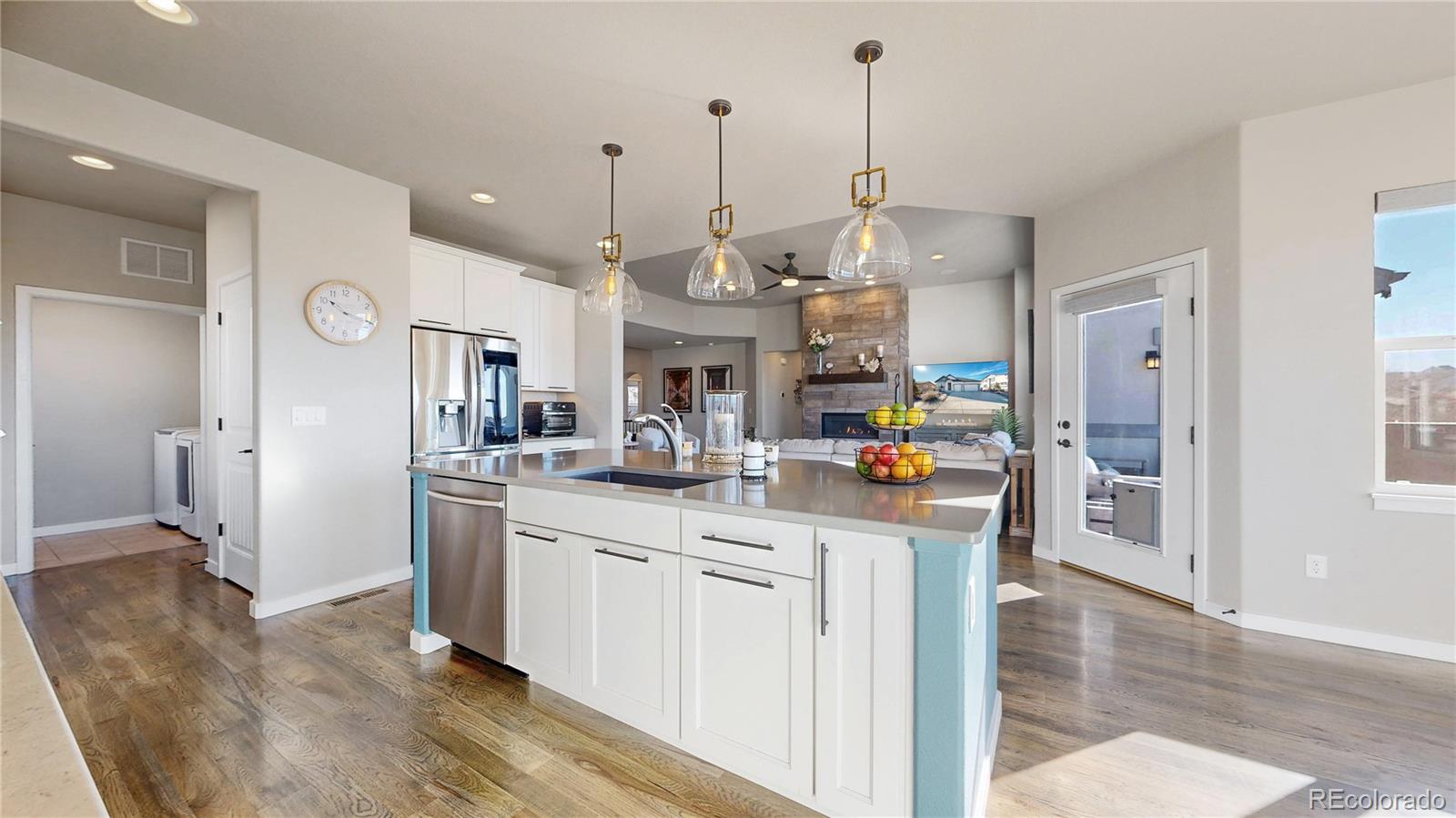 4649 Hanging Lake Circle