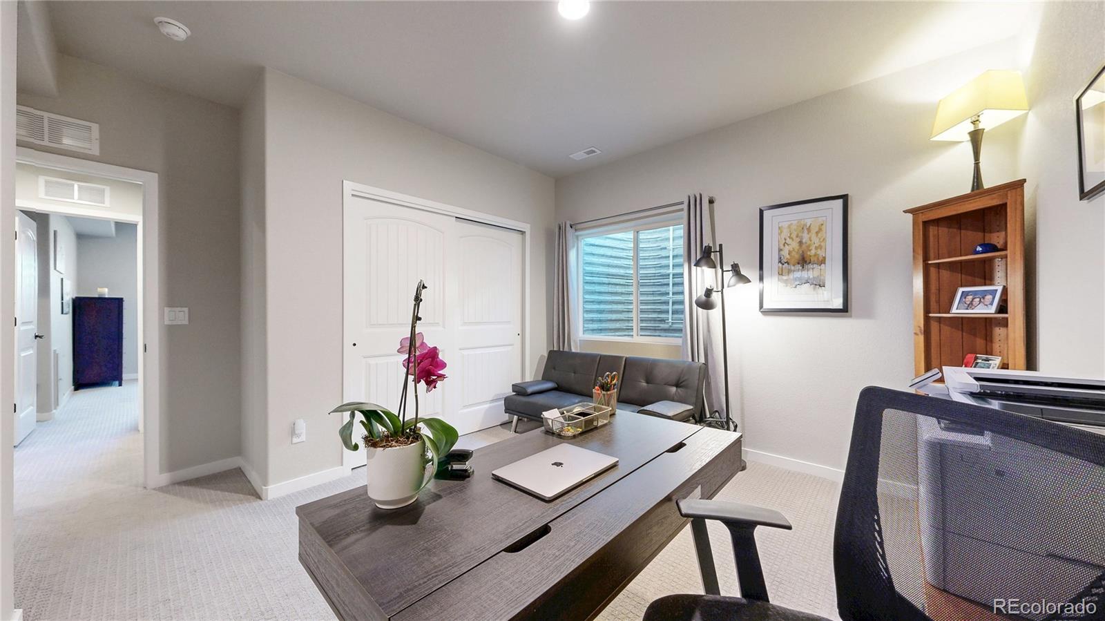 4649 Hanging Lake Circle