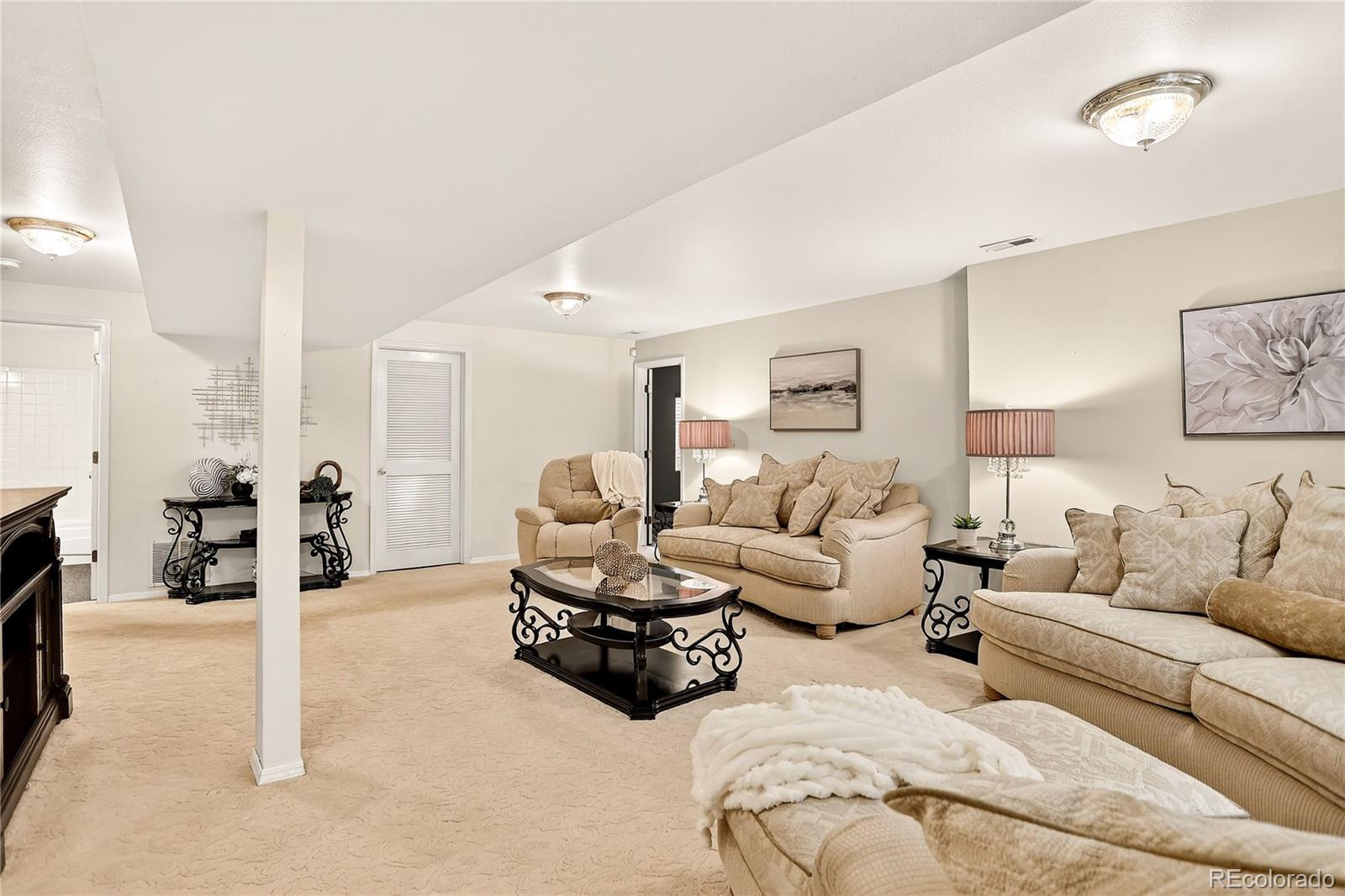 5891 Tradewind Point