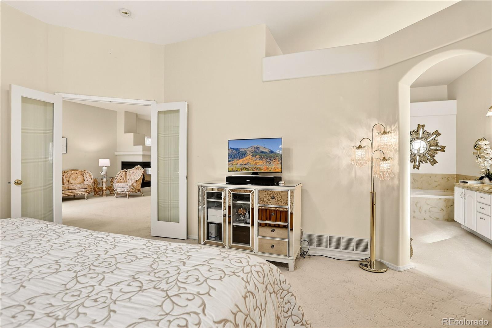 5891 Tradewind Point