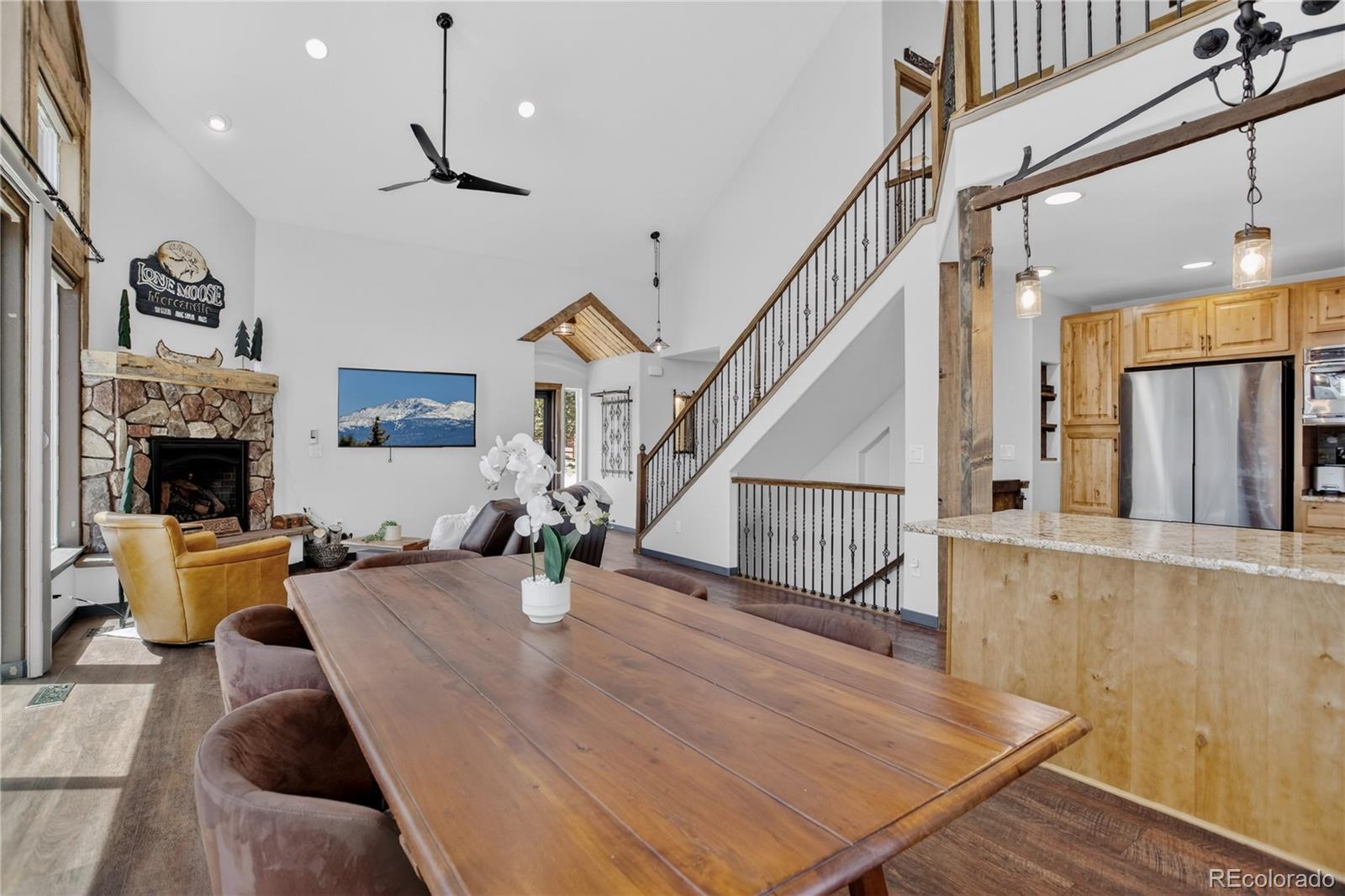 341 Rainbow Trail
