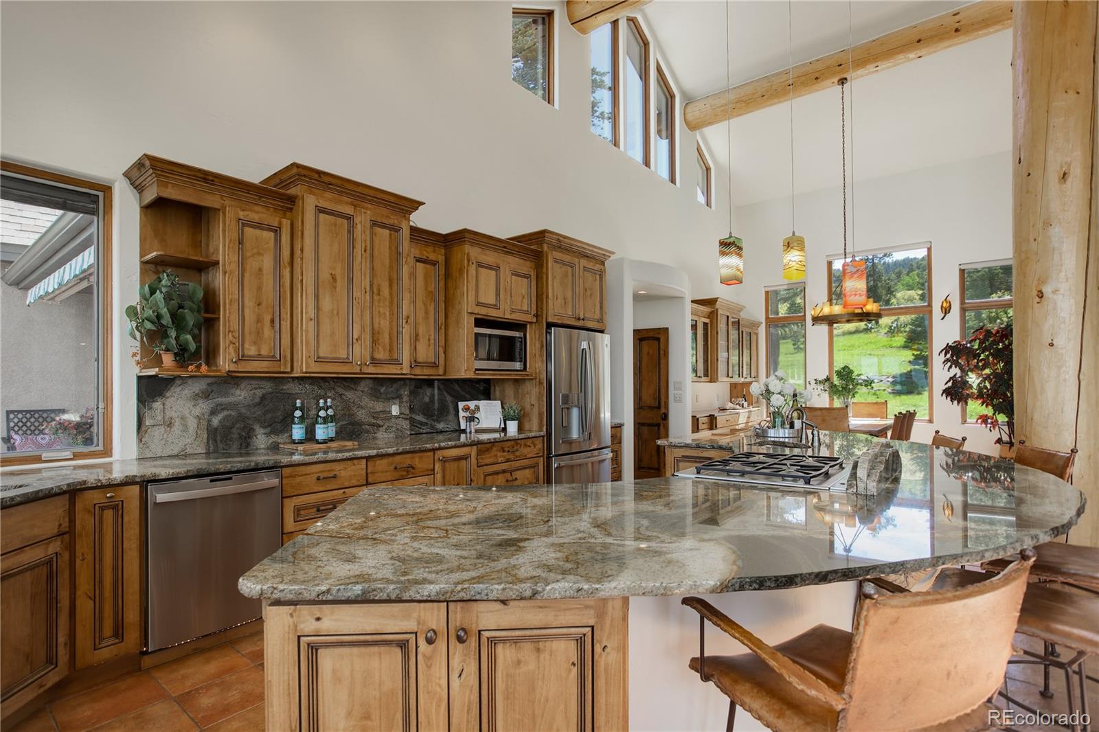 8585 Snowslide Trail