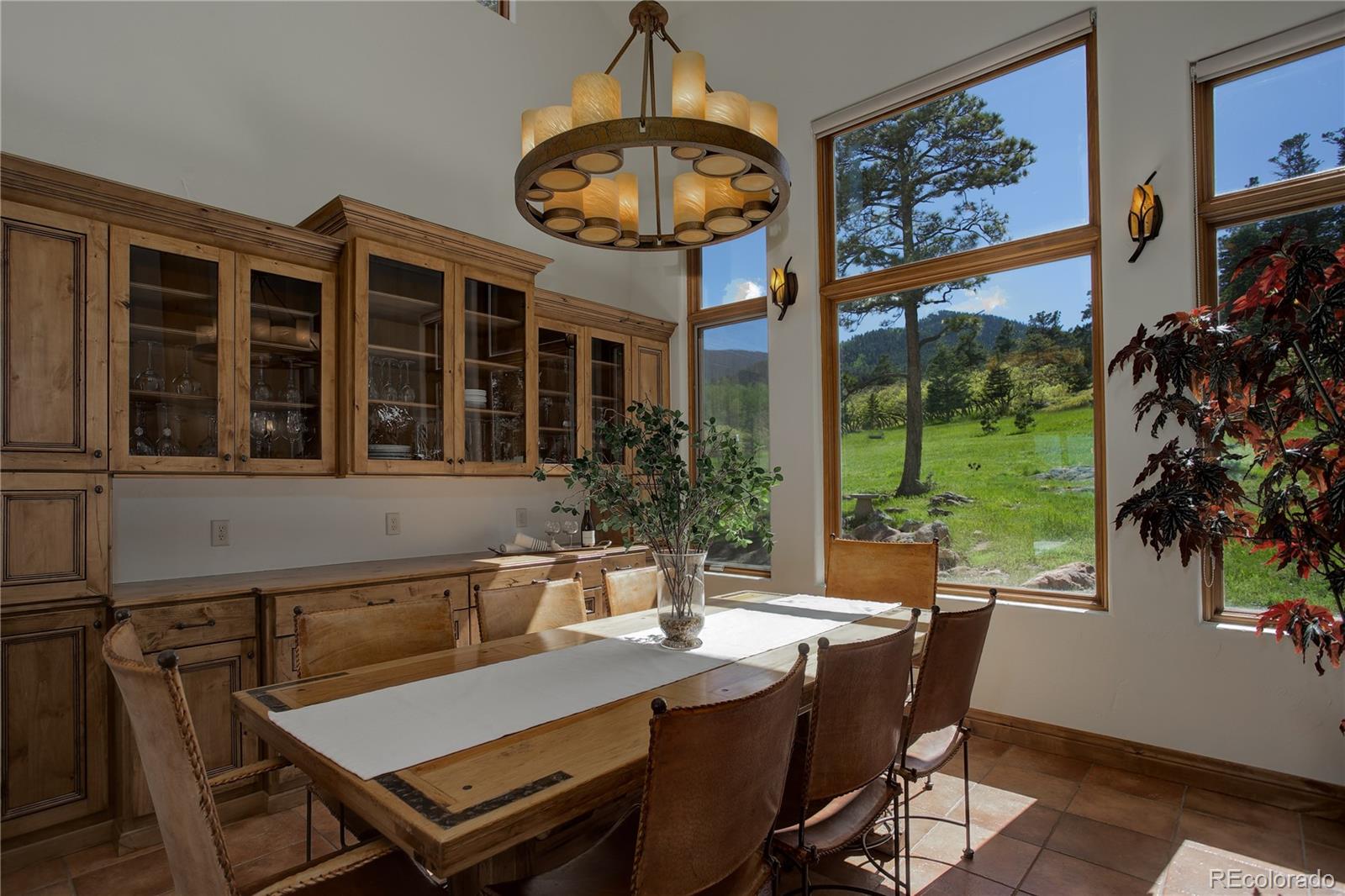 8585 Snowslide Trail