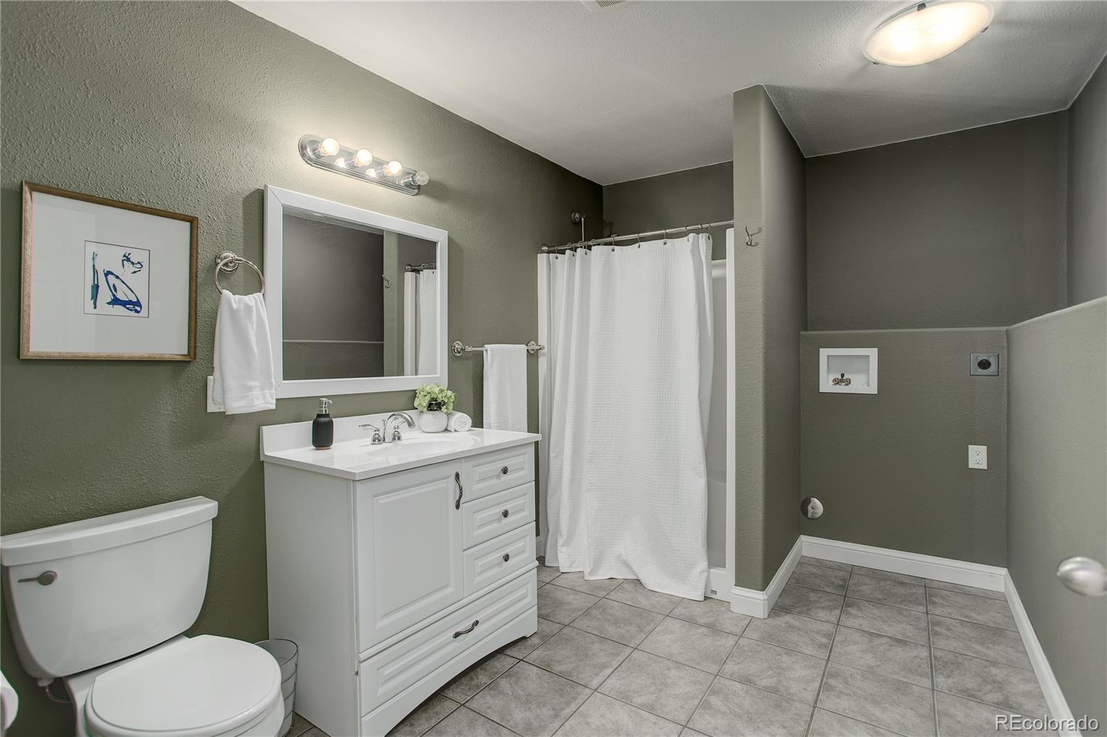 8585 Snowslide Trail