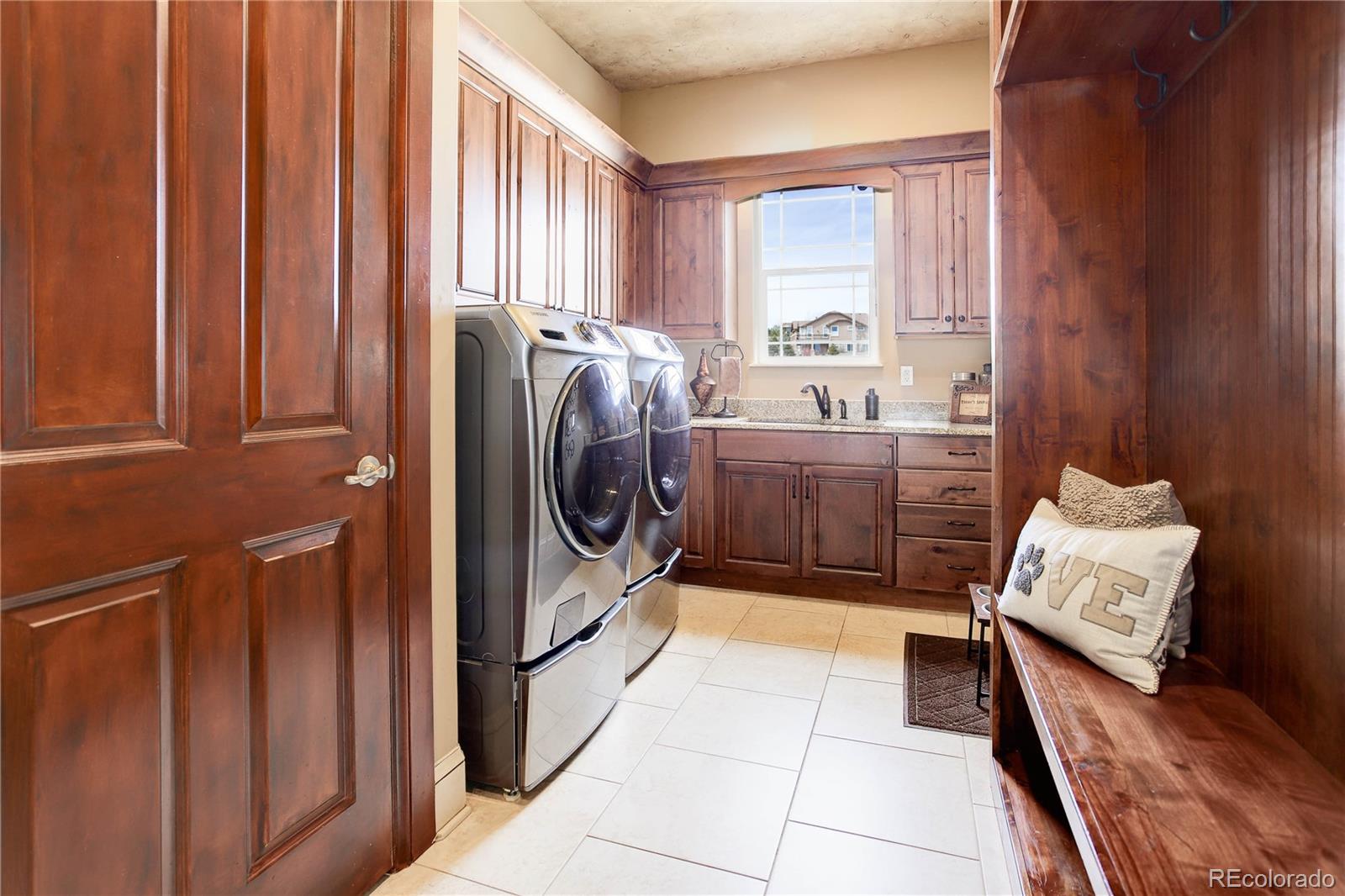 19701 Hunting Downs Way