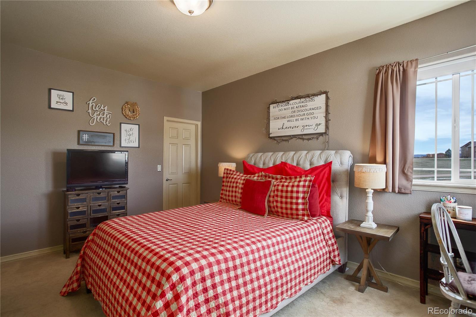 19701 Hunting Downs Way