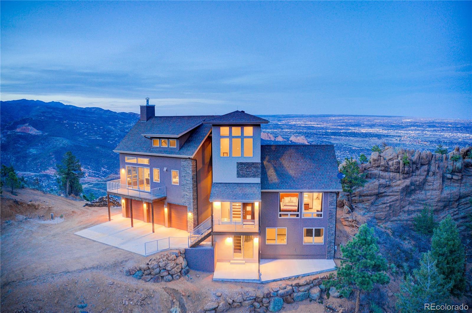 645 Sugarloaf Summit Road