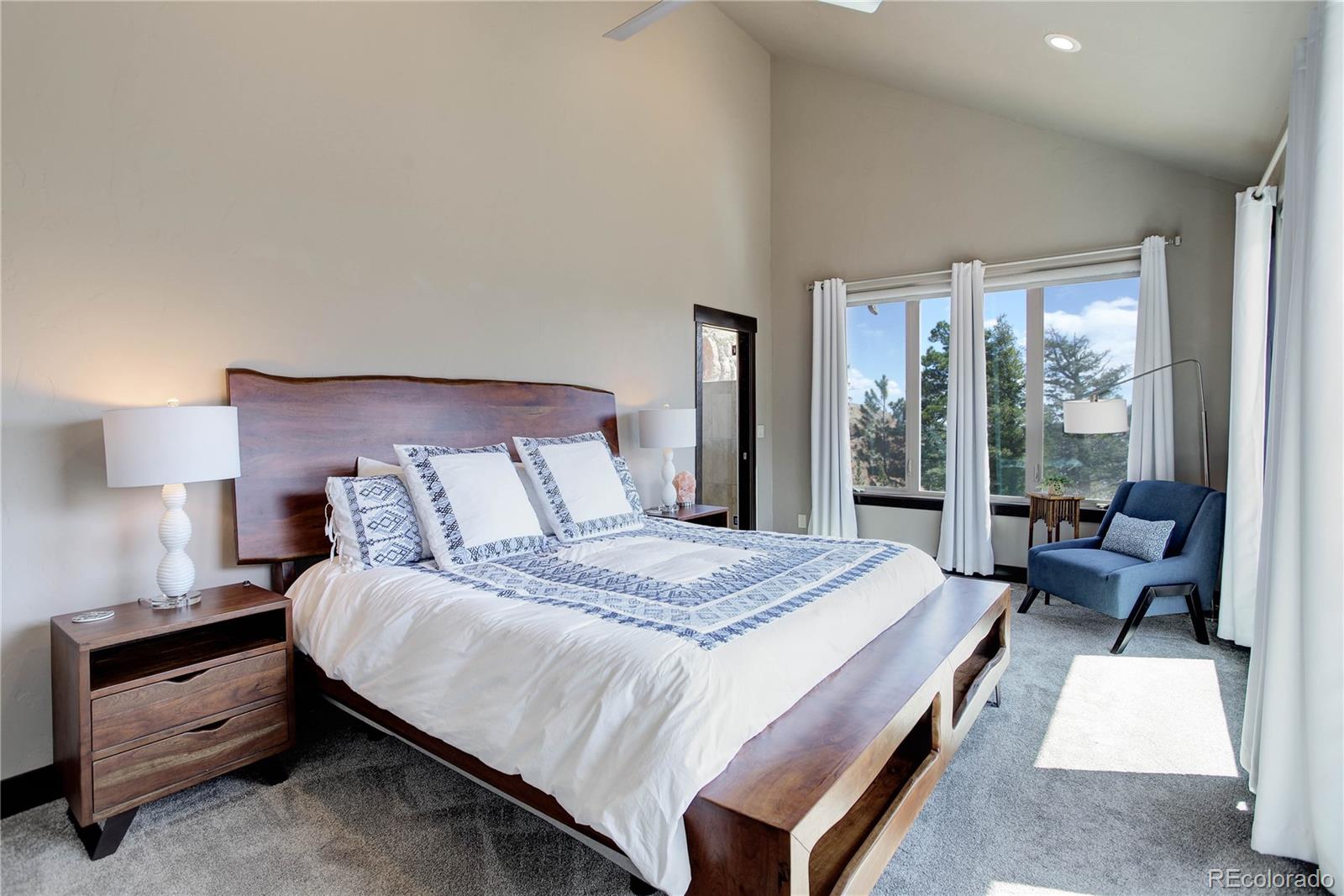 645 Sugarloaf Summit Road