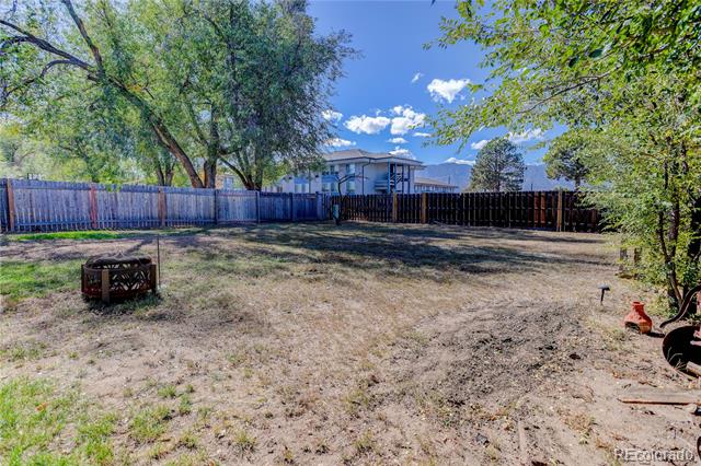 3905 Colony Hills Circle