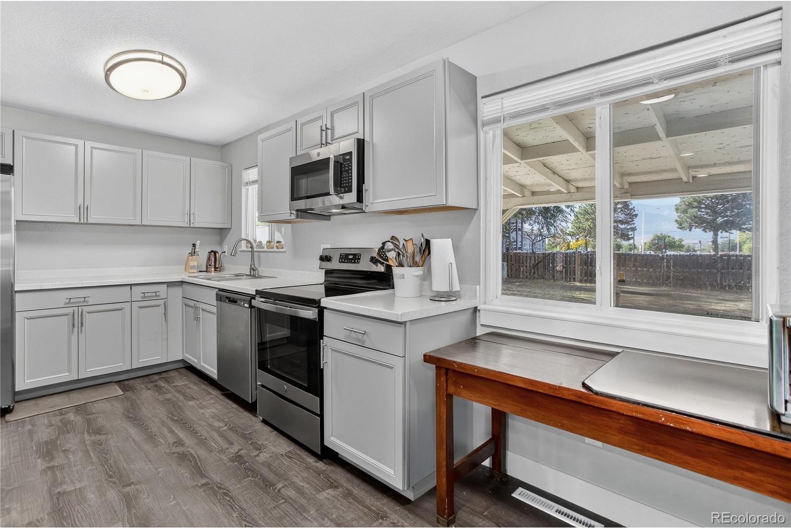3905 Colony Hills Circle