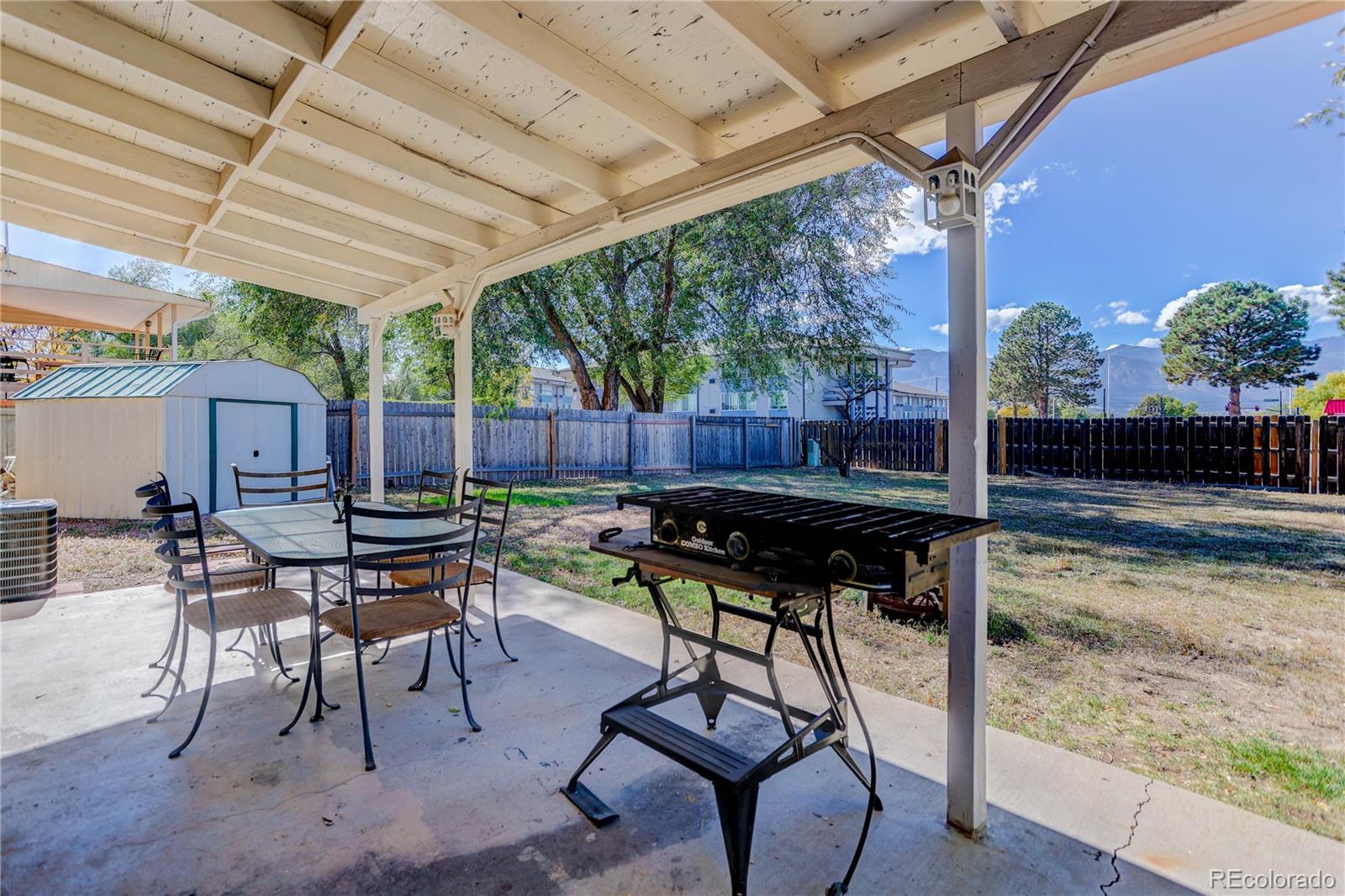 3905 Colony Hills Circle