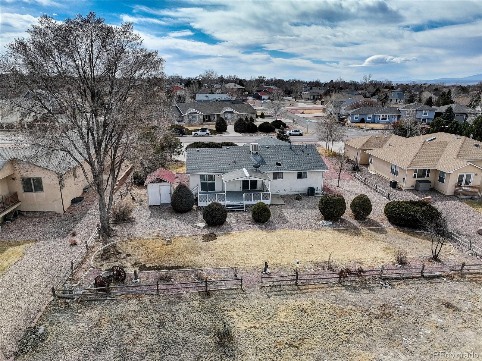 293 W Hahns Peak Avenue