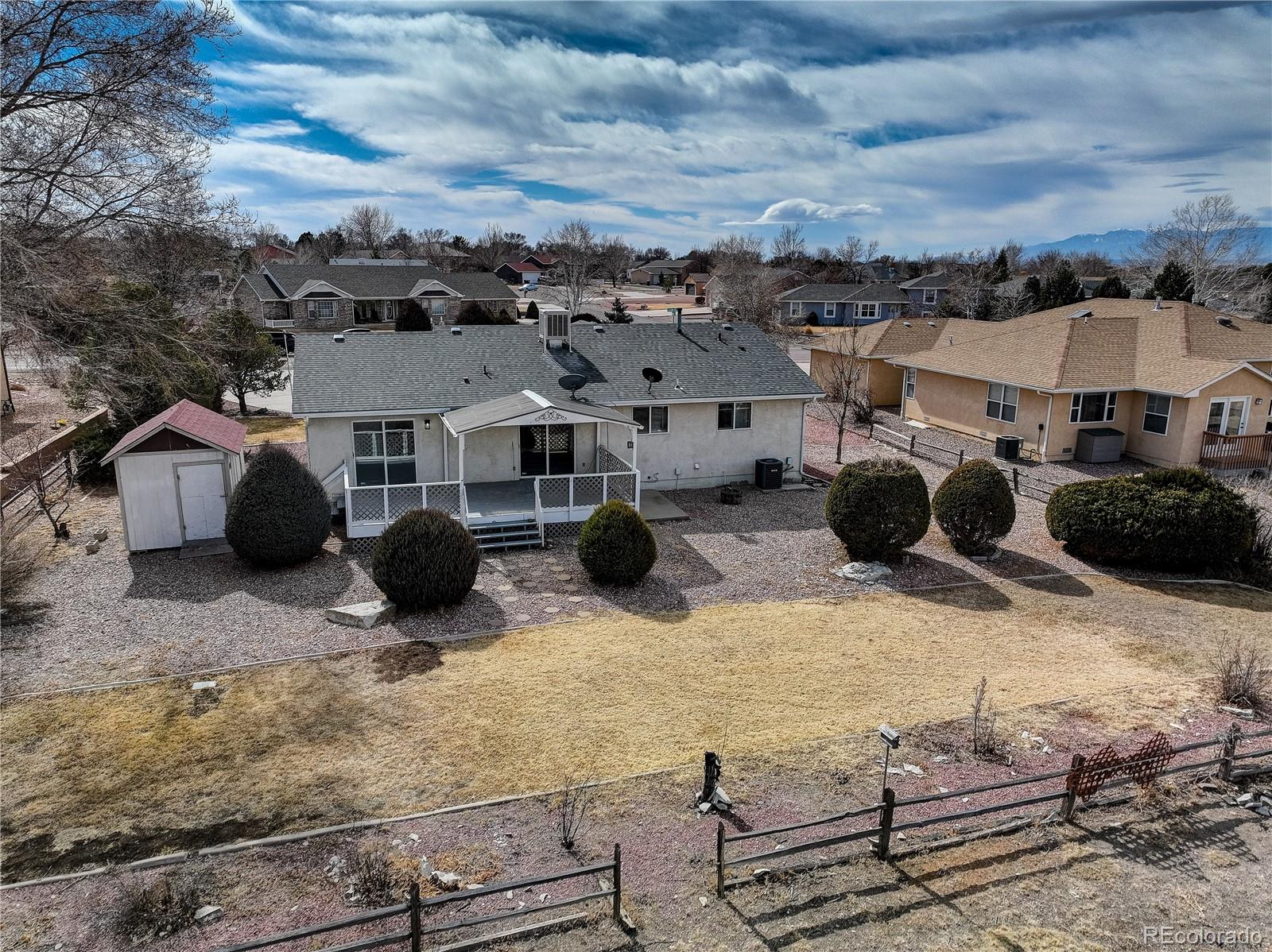 293 W Hahns Peak Avenue