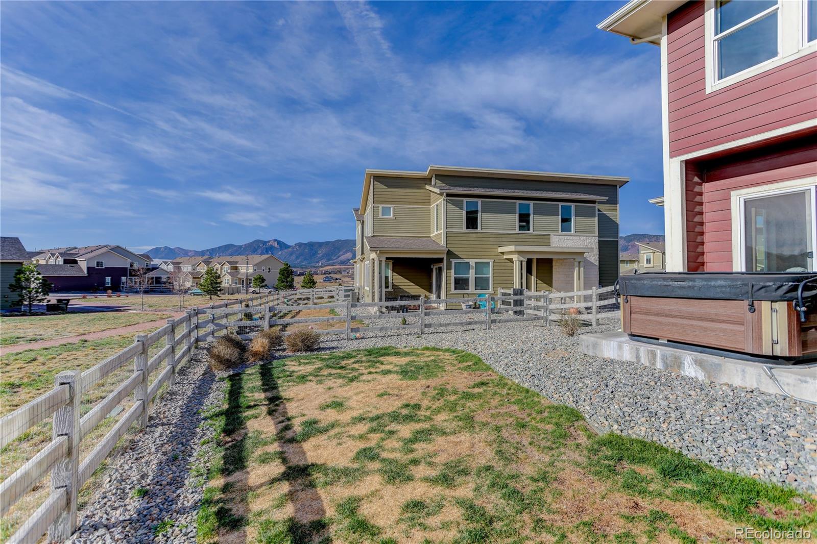 1891 Peak Prairie Lane