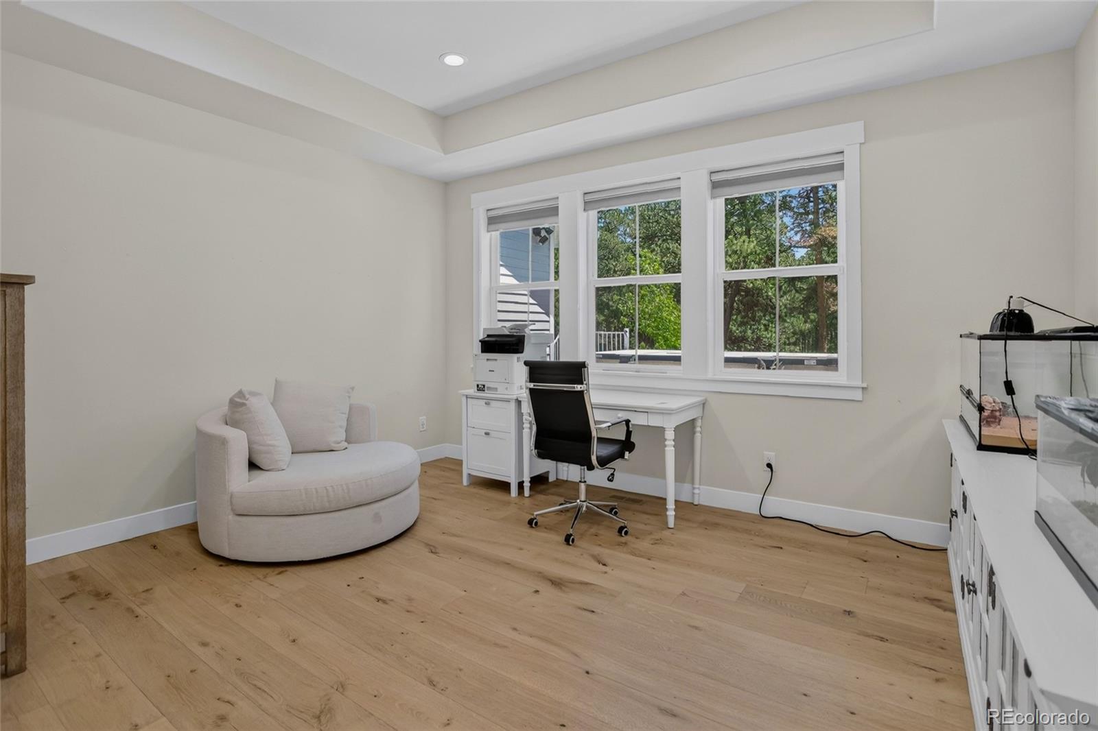 19404 Hilltop Pines Path