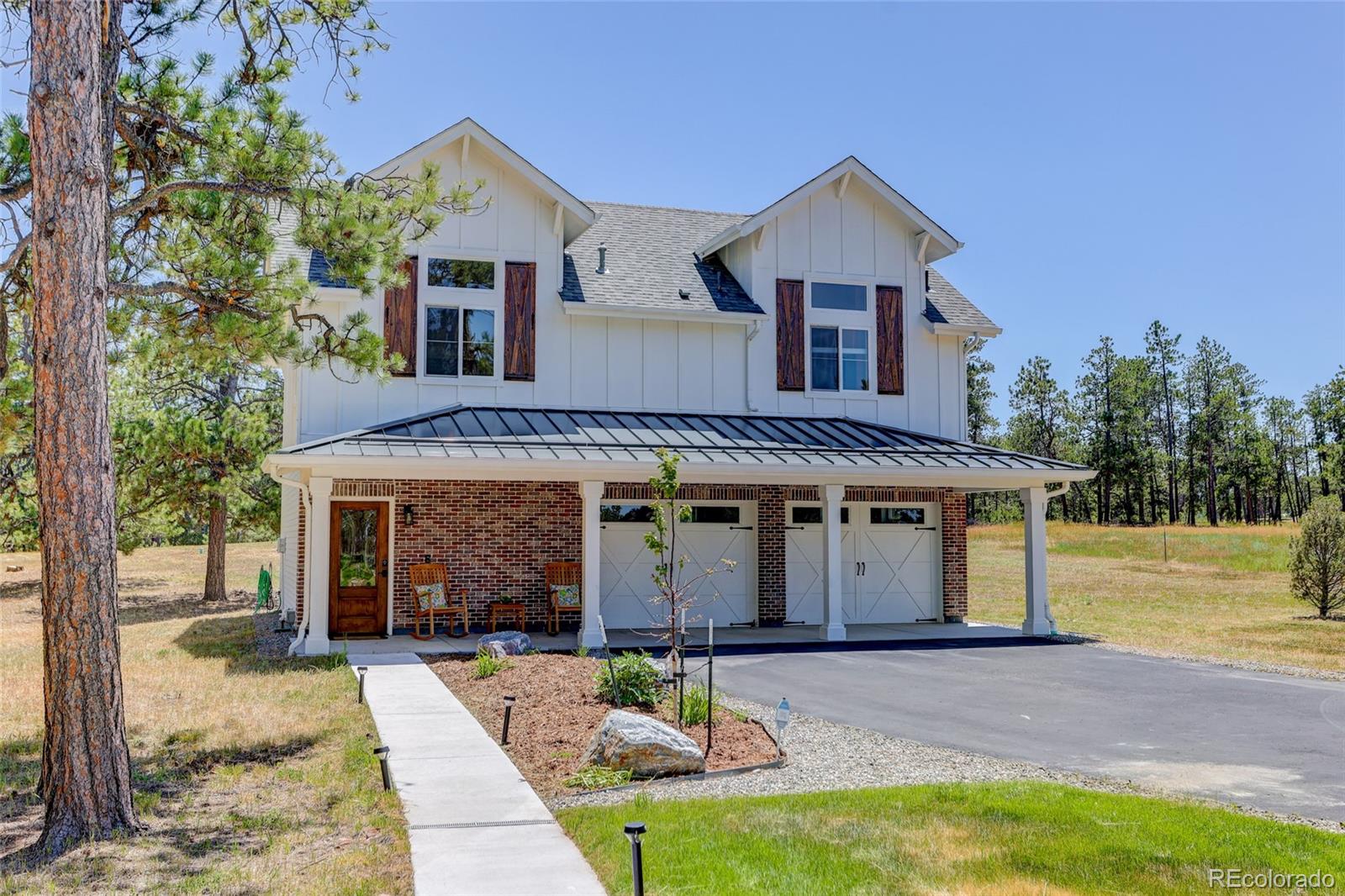 19404 Hilltop Pines Path