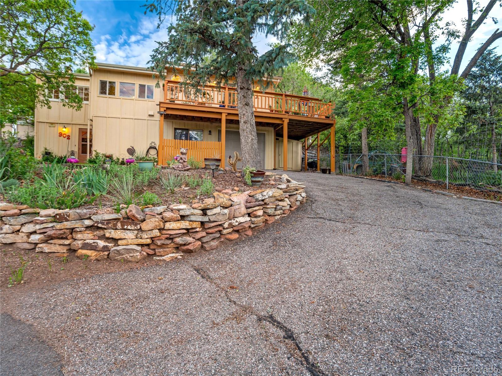 902 High Road