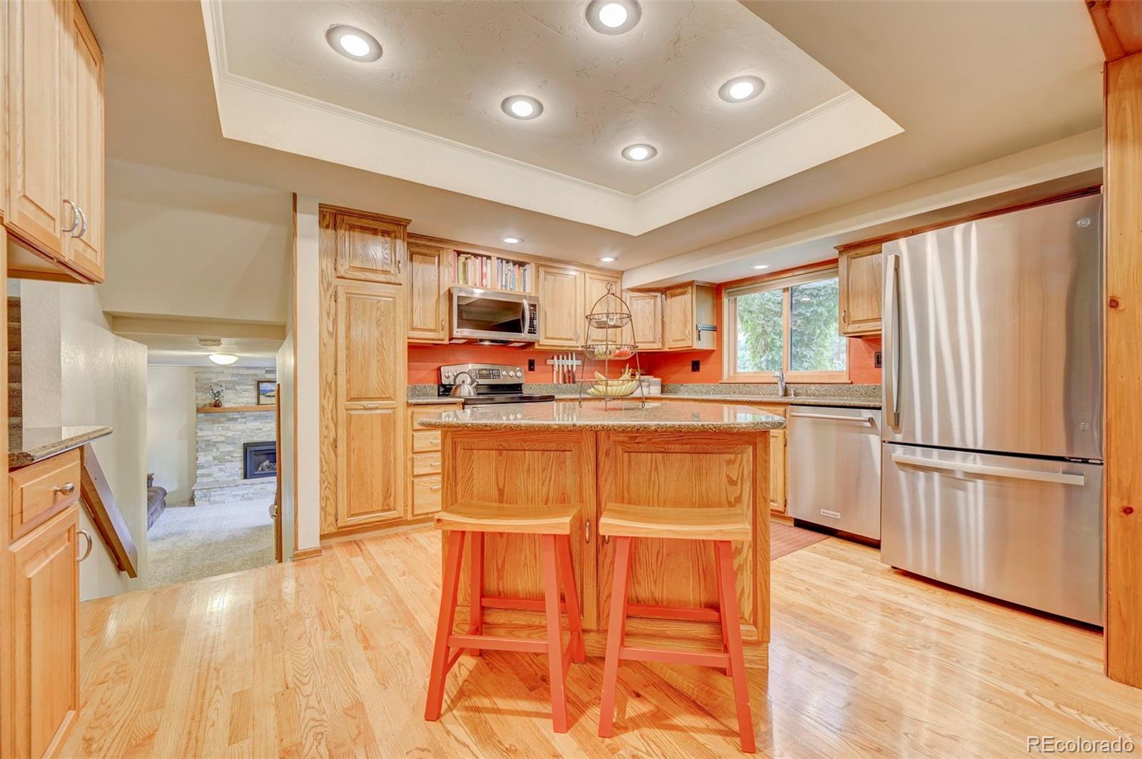 920 Grey Eagle Circle N