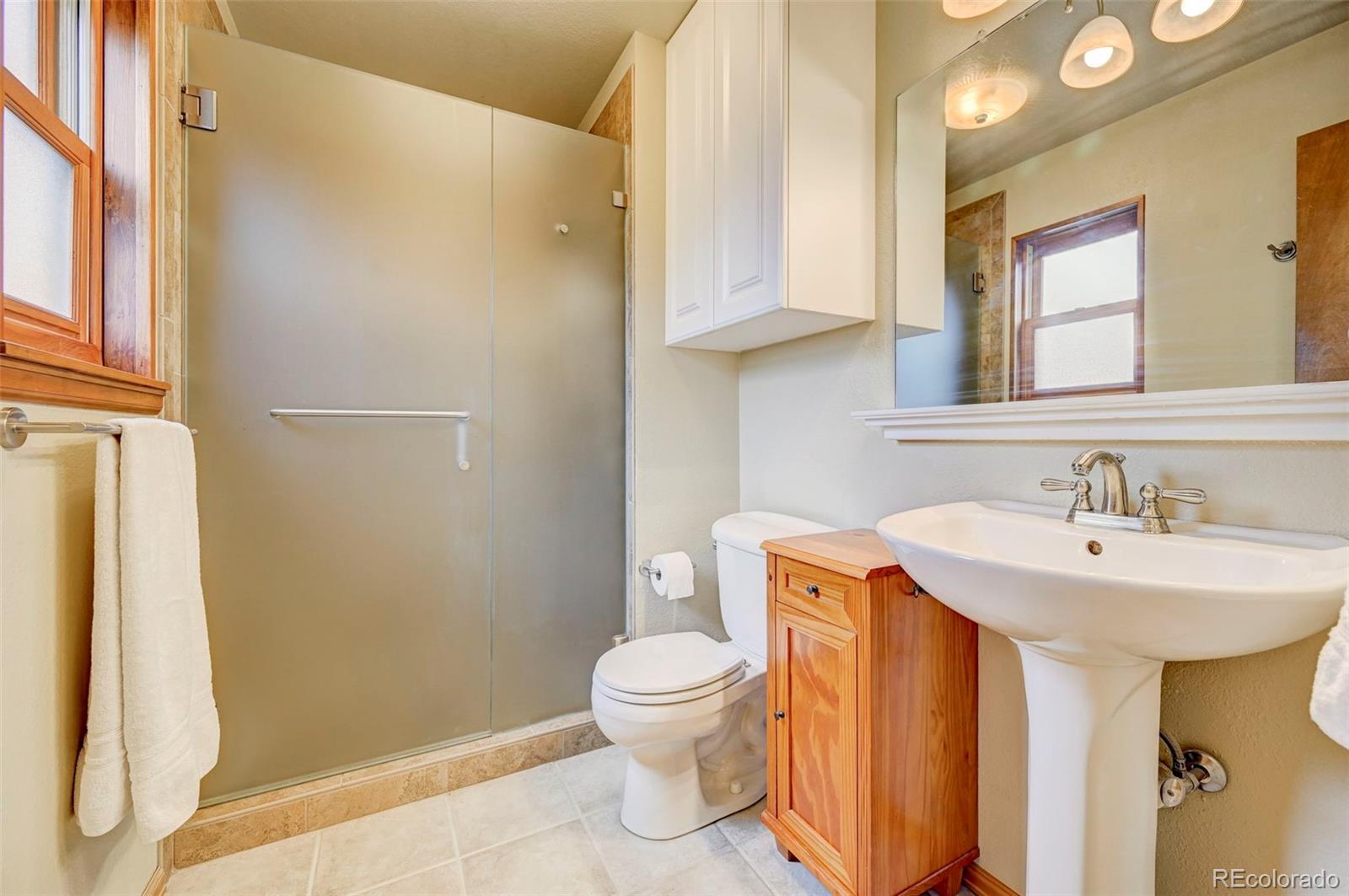 920 Grey Eagle Circle N