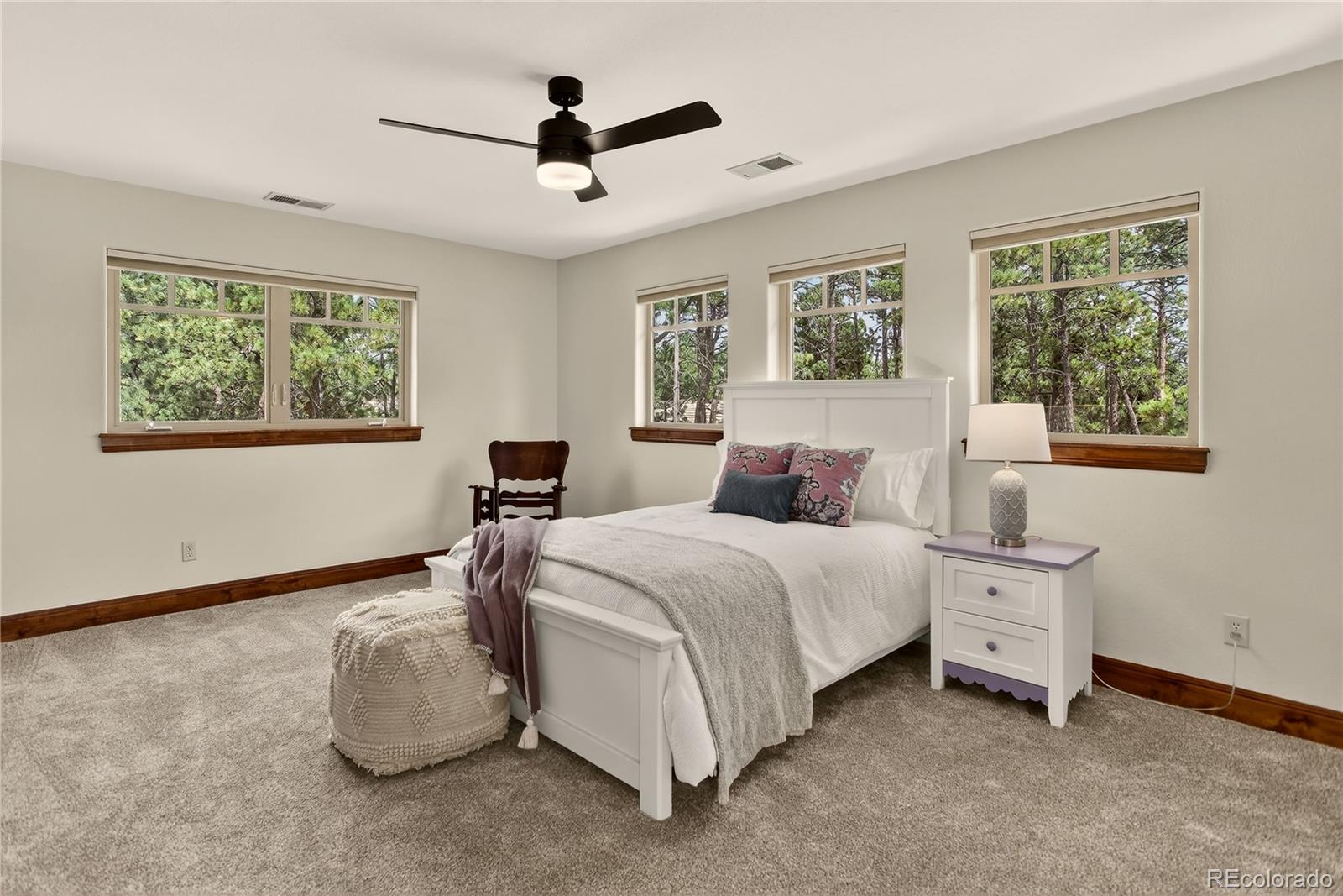 13585 Lauriston Place