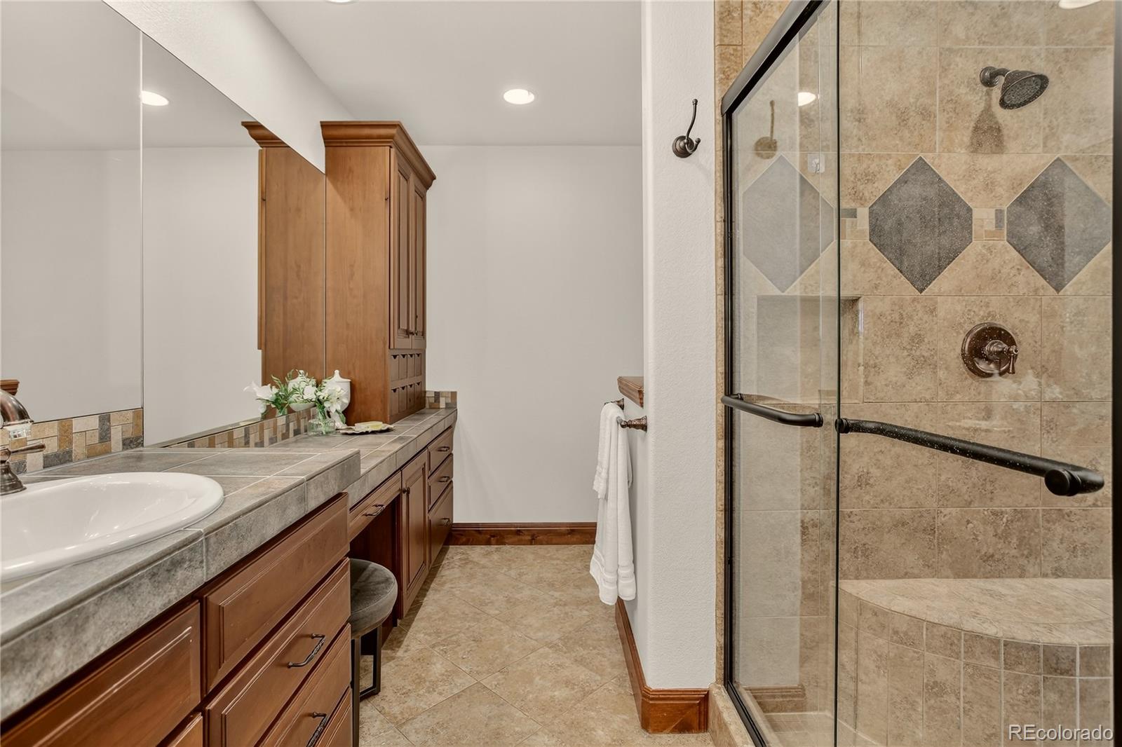 13585 Lauriston Place