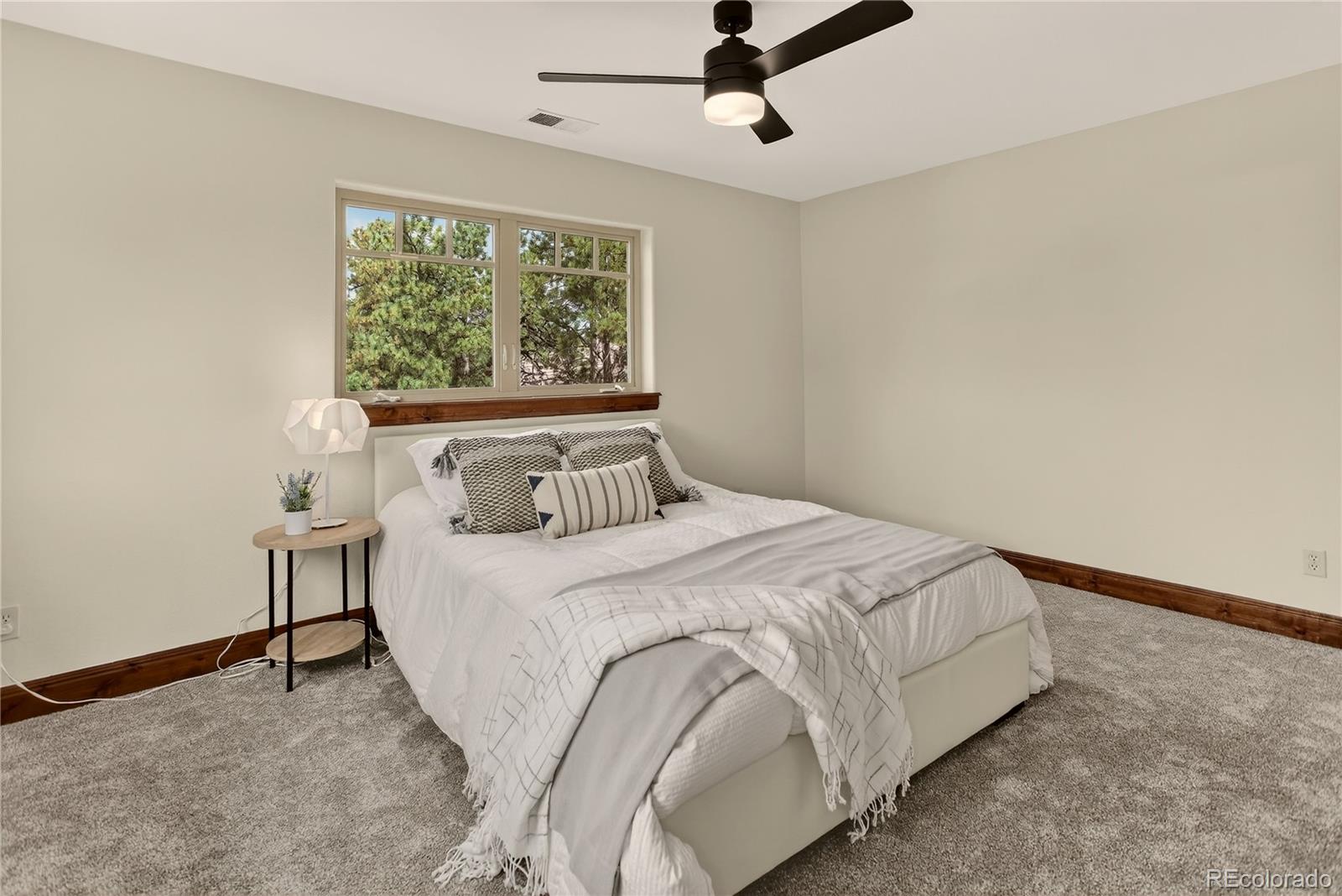 13585 Lauriston Place