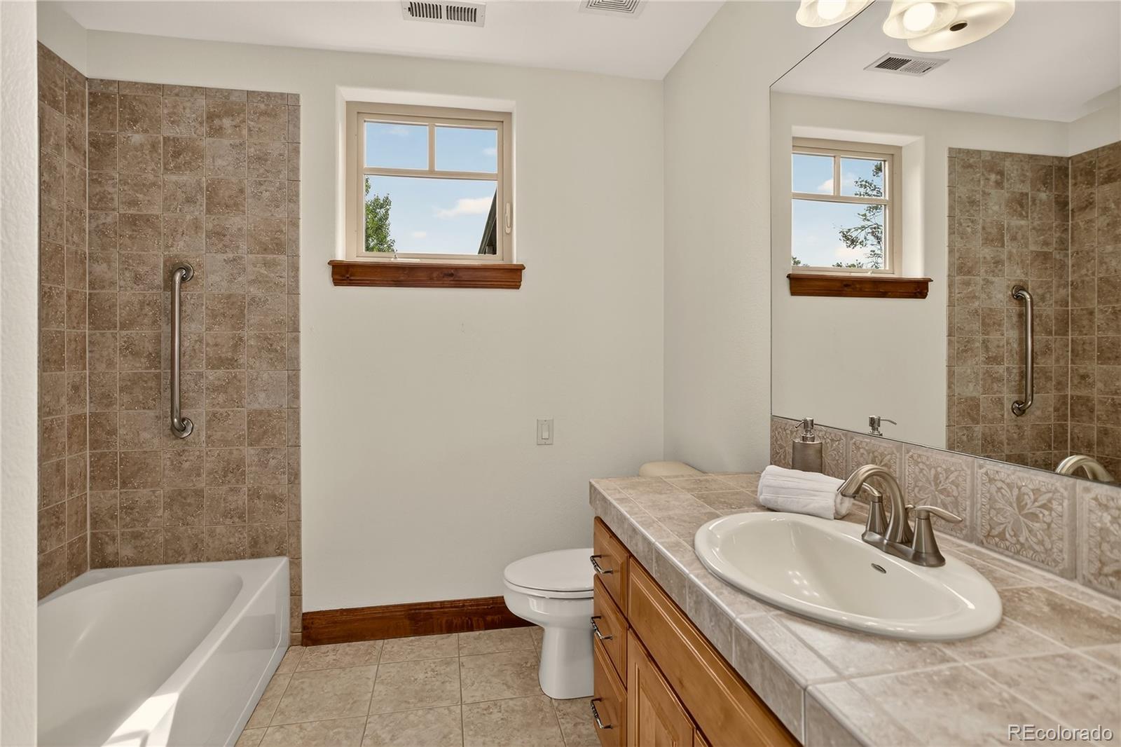 13585 Lauriston Place