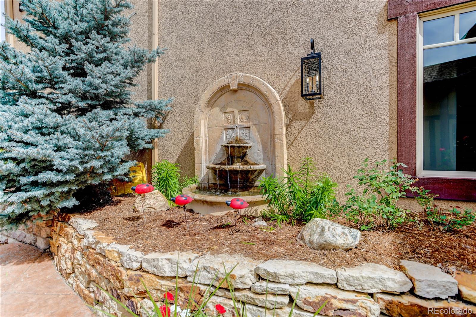 13585 Lauriston Place