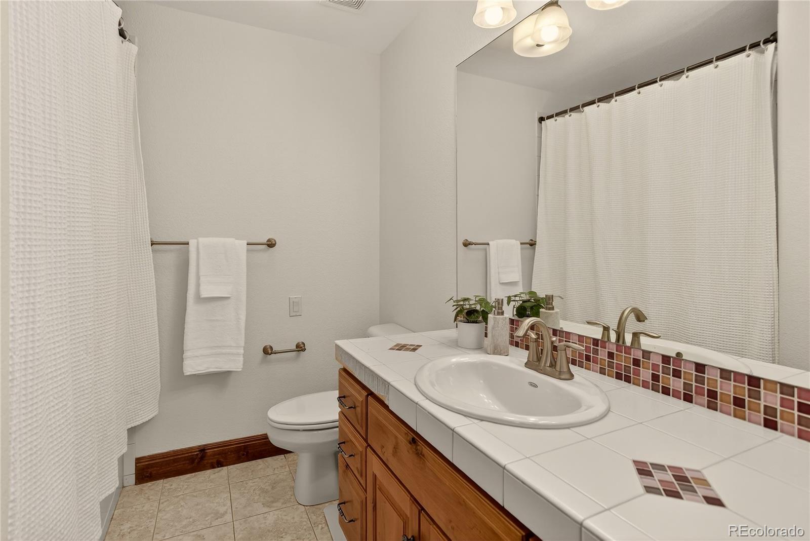 13585 Lauriston Place