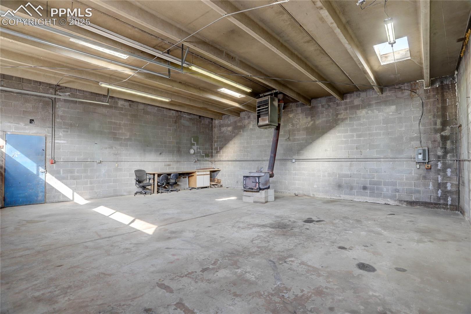 2427 Busch Avenue